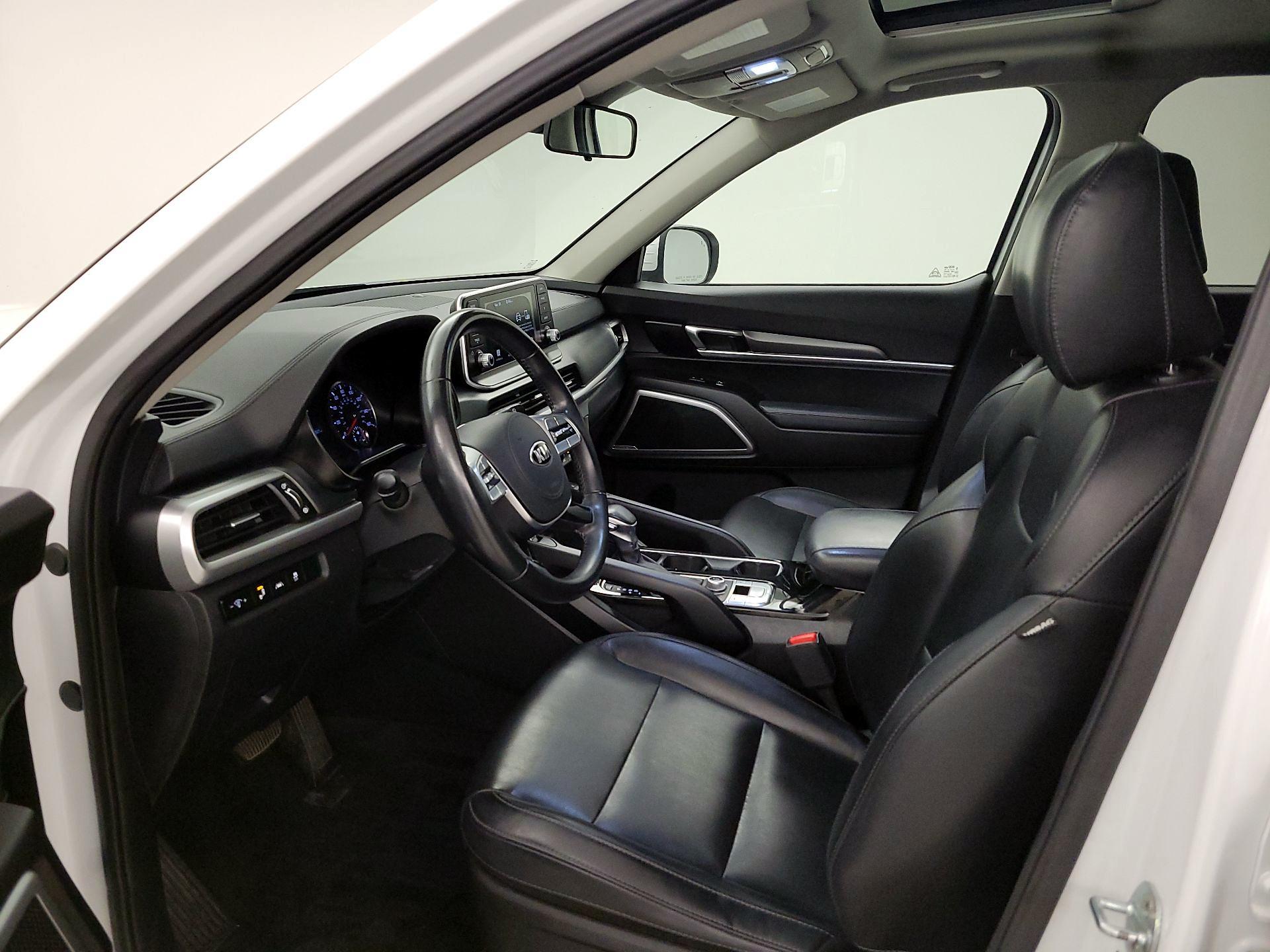 Thumbnail: 2020 Kia Telluride - 11