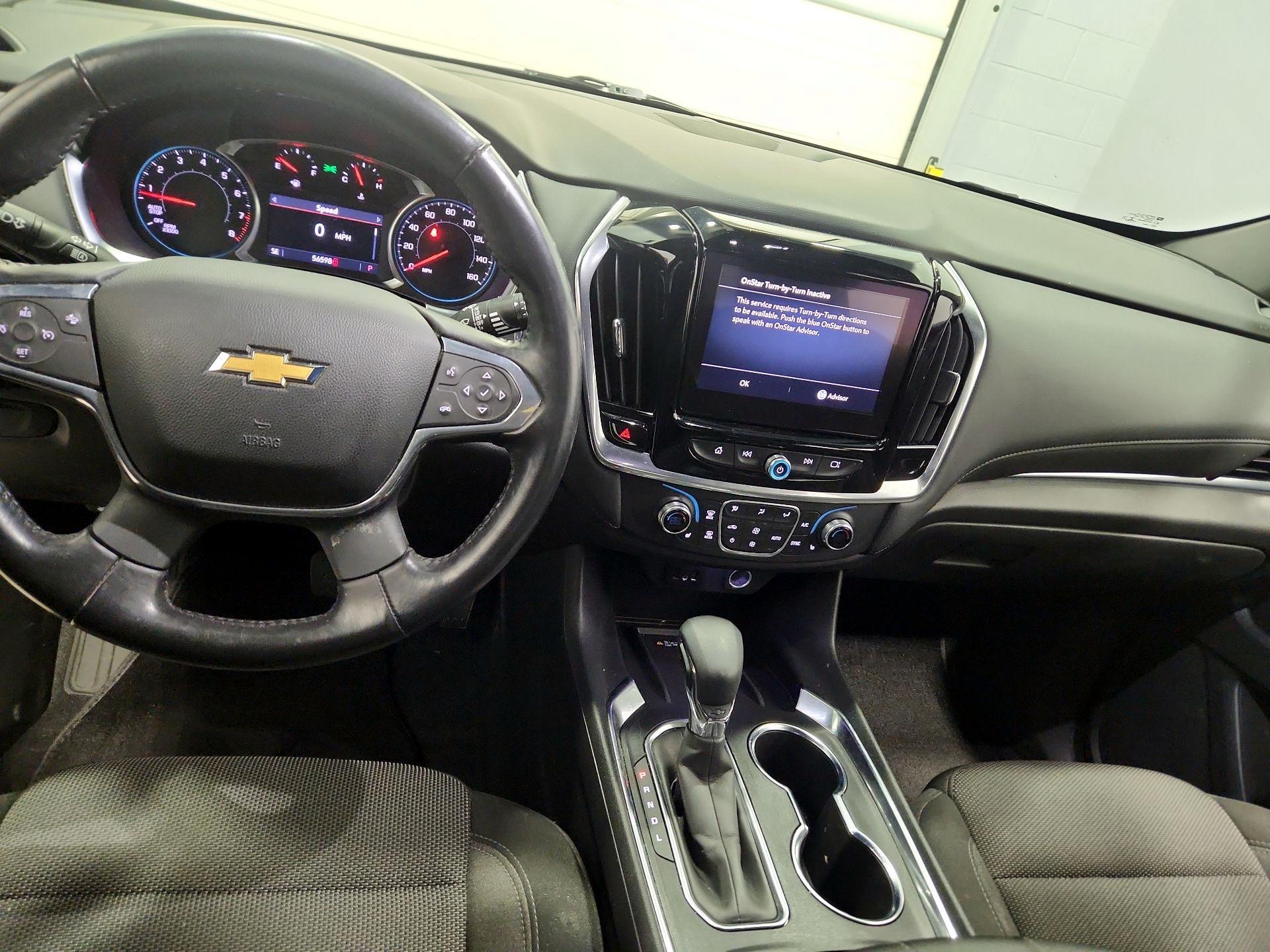 Thumbnail: 2022 Chevrolet Traverse - 9