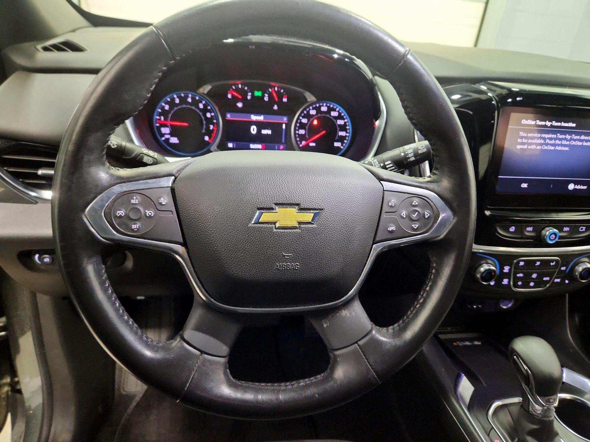 Thumbnail: 2022 Chevrolet Traverse - 10