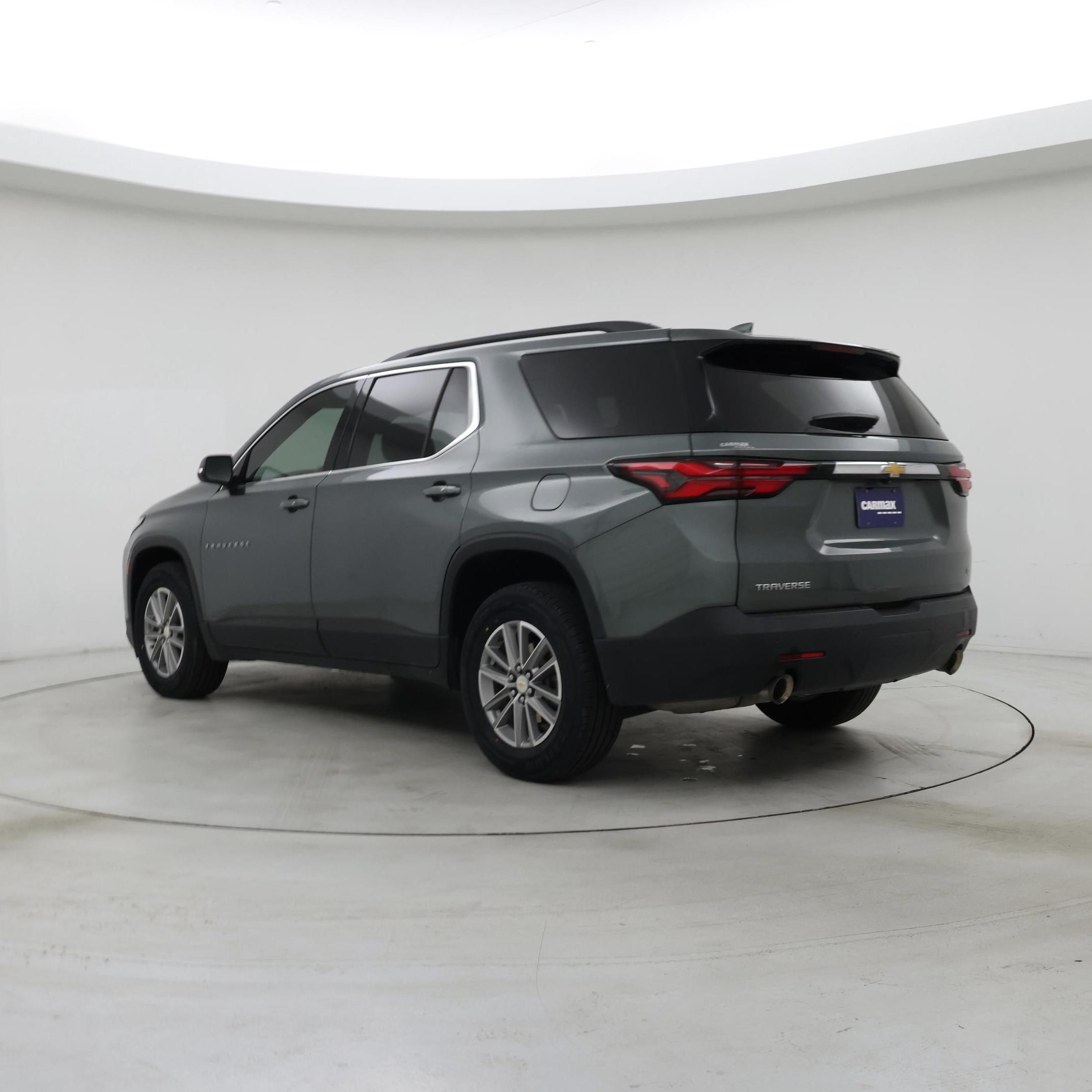 Thumbnail: 2022 Chevrolet Traverse - 2