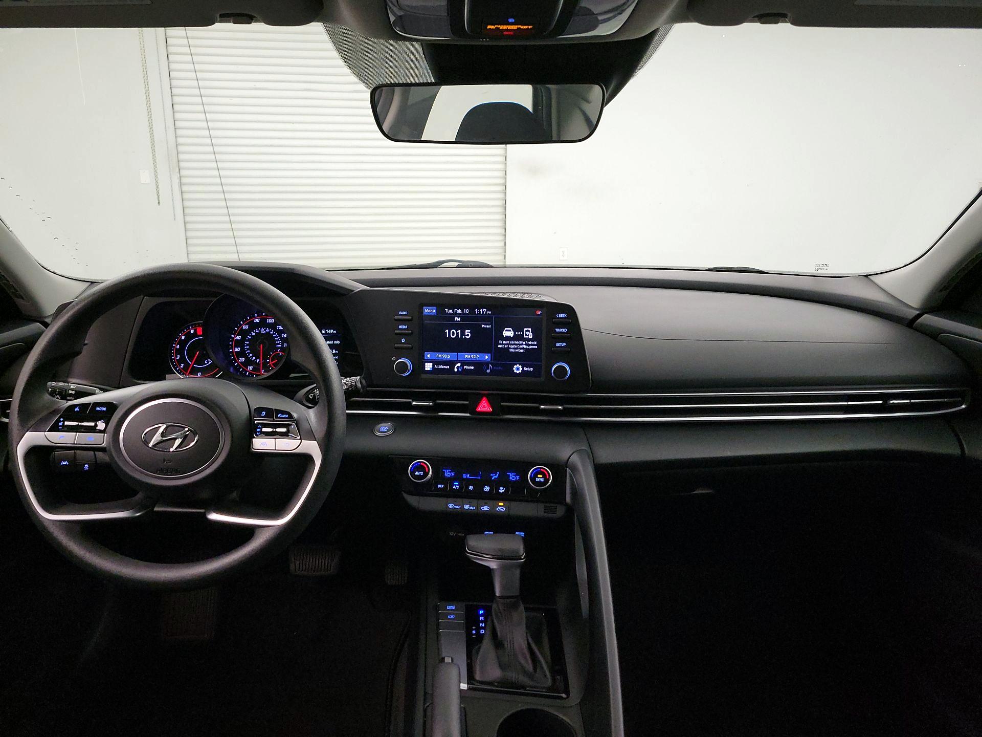 Thumbnail: 2023 Hyundai Elantra - 9