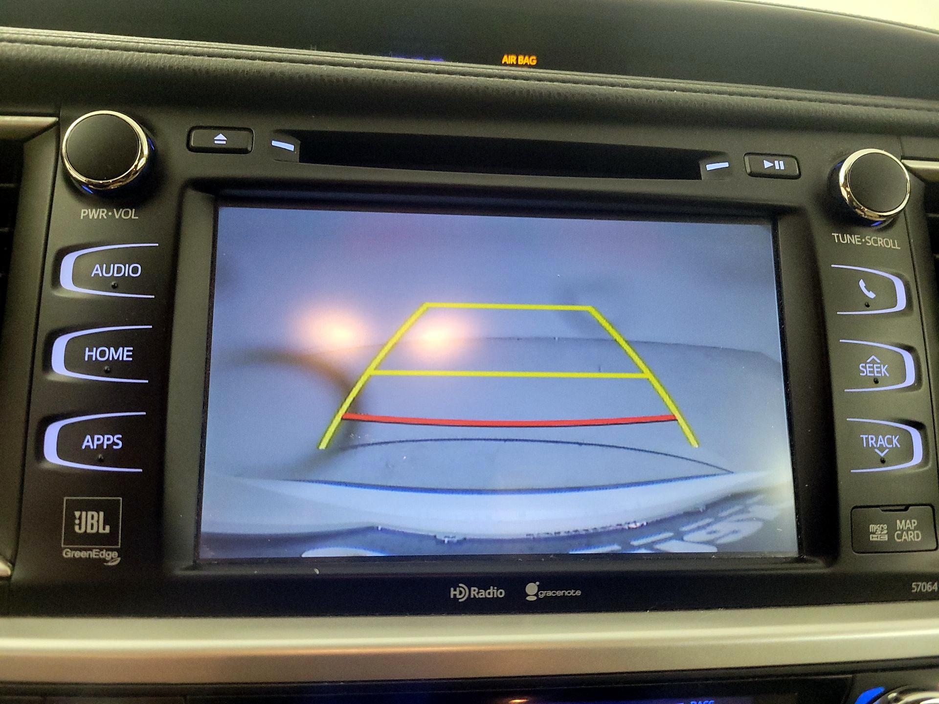 Thumbnail: 2015 Toyota Highlander - 14