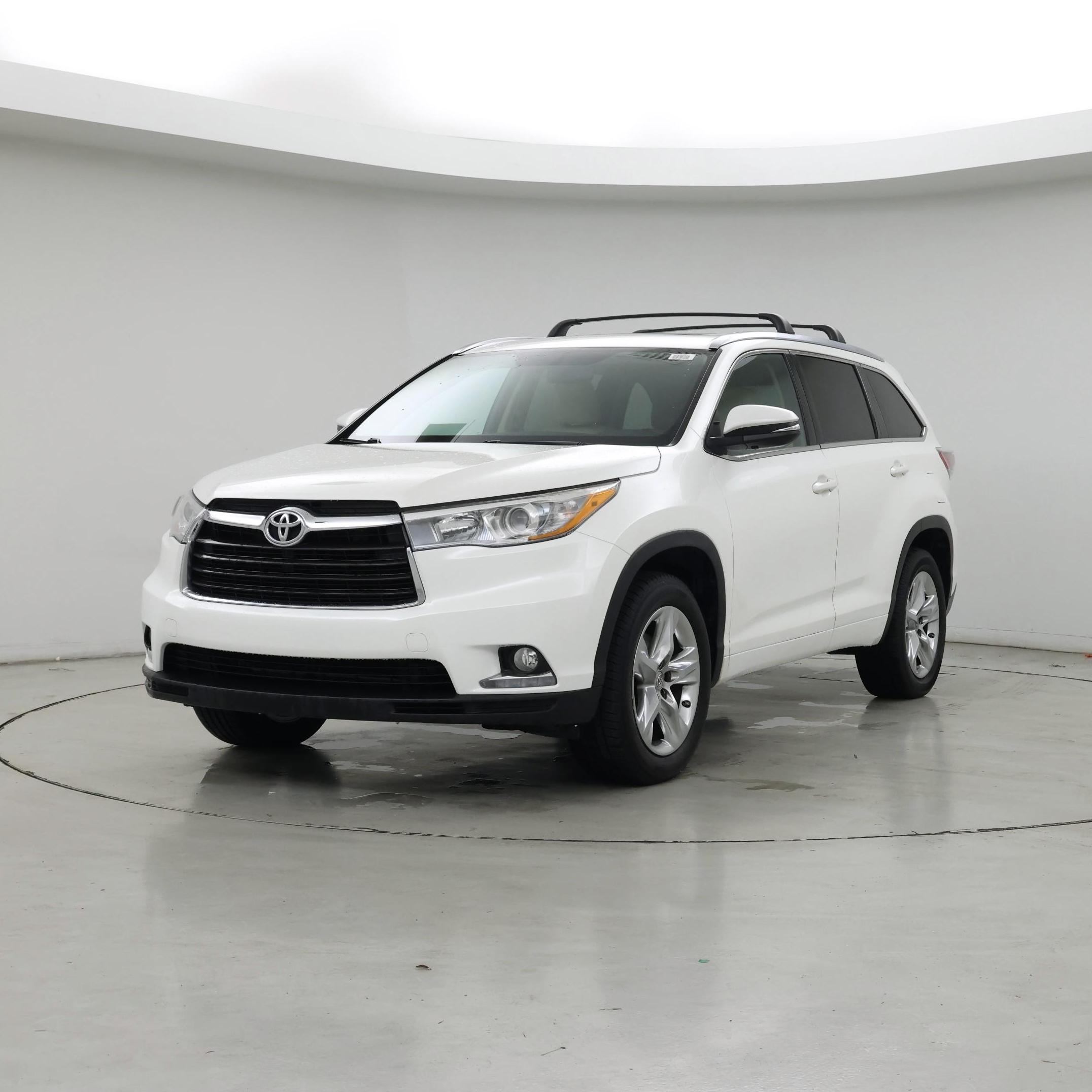 Thumbnail: 2015 Toyota Highlander - 4