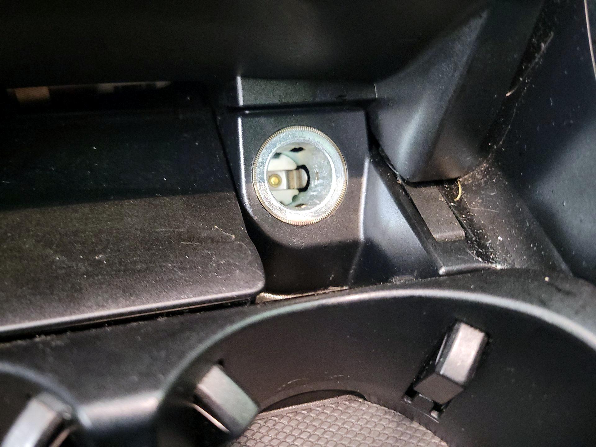 Thumbnail: 2017 Mercedes-Benz C-Class - 18