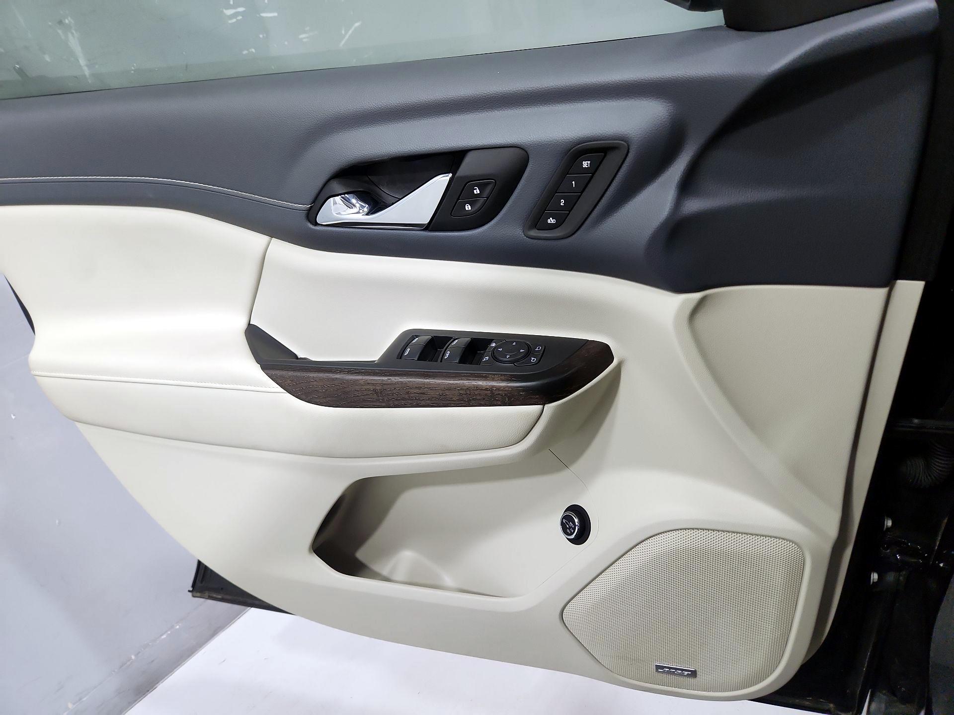 Thumbnail: 2021 GMC Acadia - 12