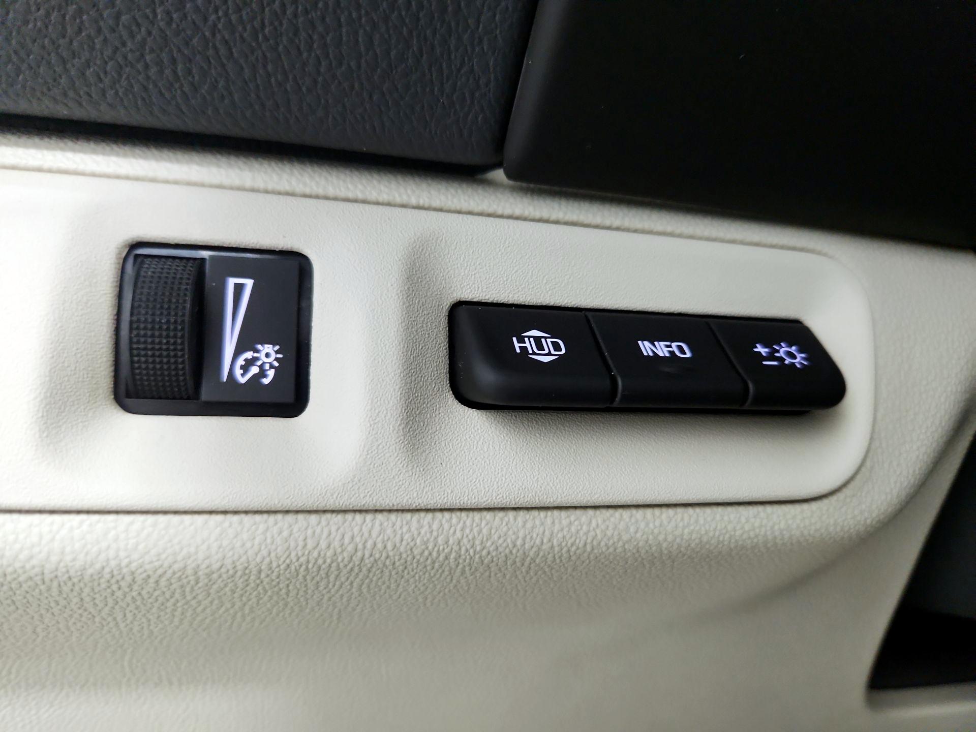 Thumbnail: 2021 GMC Acadia - 13