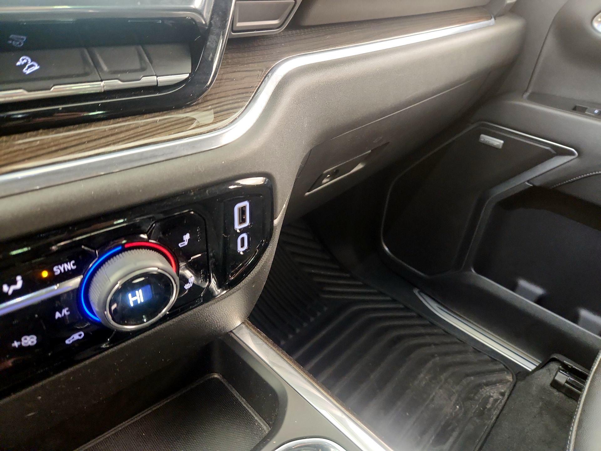 Thumbnail: 2024 Chevrolet Silverado 1500 - 19