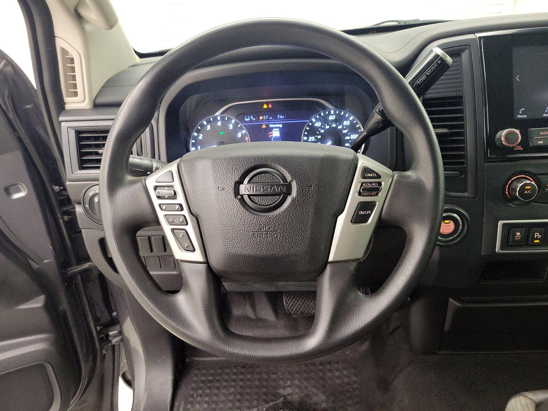 Thumbnail: 2021 Nissan Titan - 10