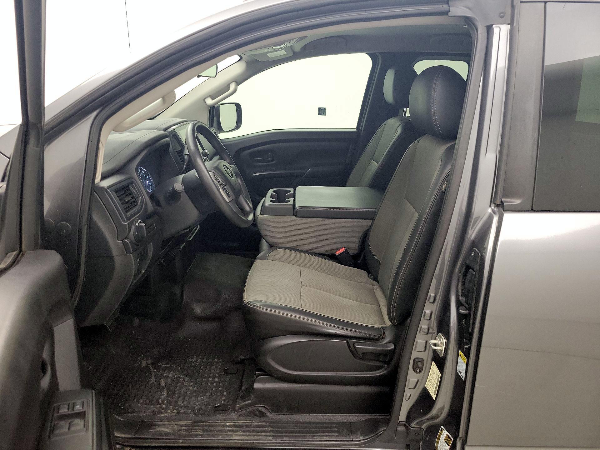 Thumbnail: 2021 Nissan Titan - 11