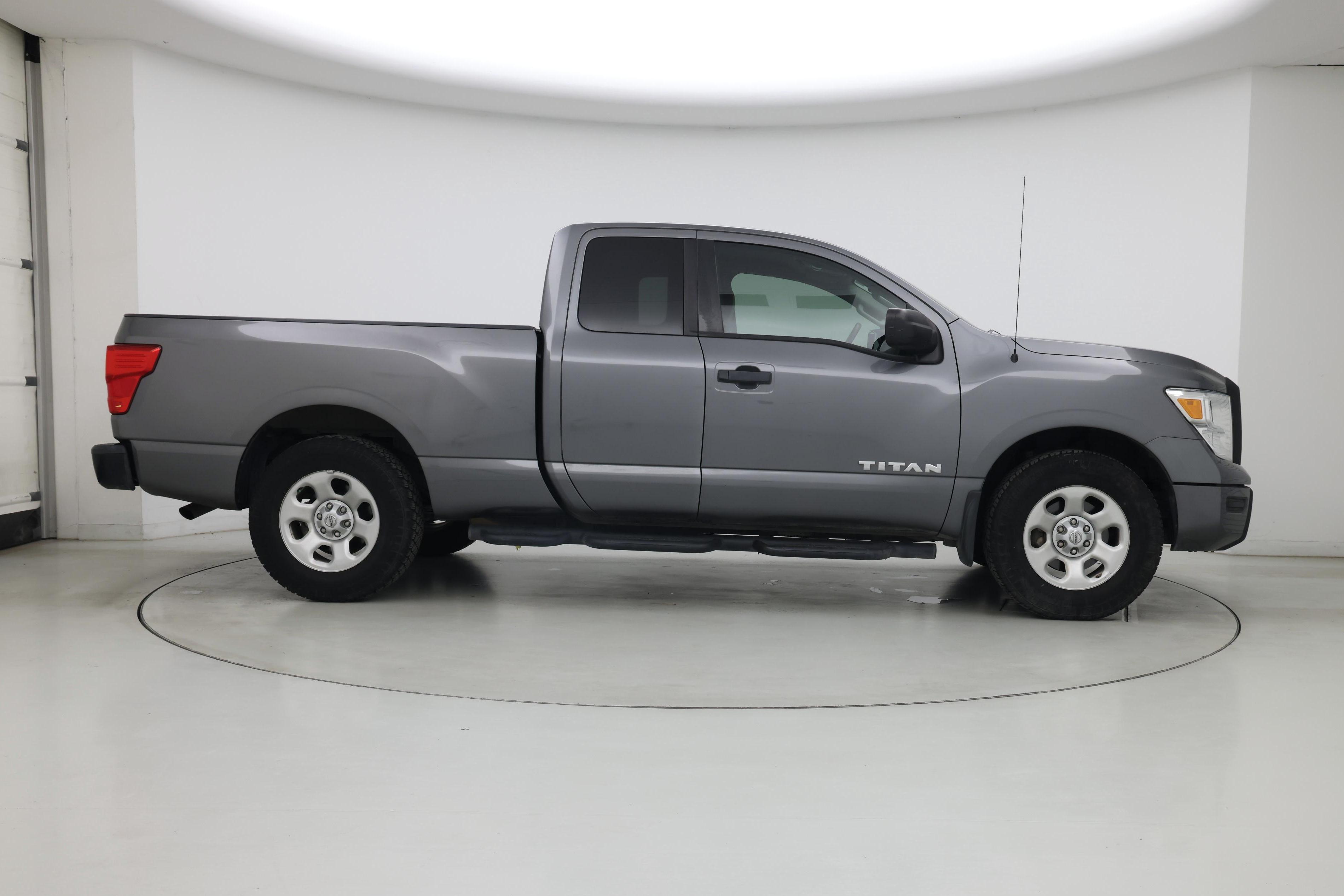 Thumbnail: 2021 Nissan Titan - 7