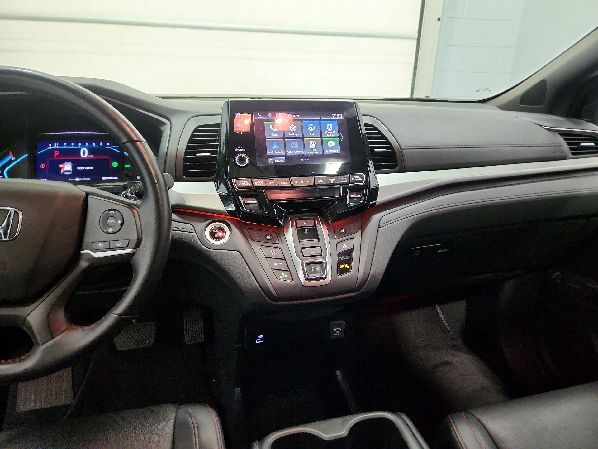 Thumbnail: 2023 Honda Odyssey - 9