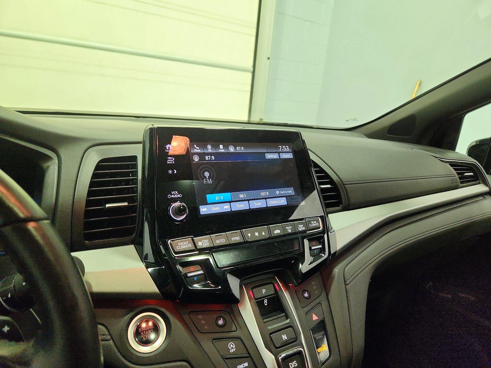 Thumbnail: 2023 Honda Odyssey - 15