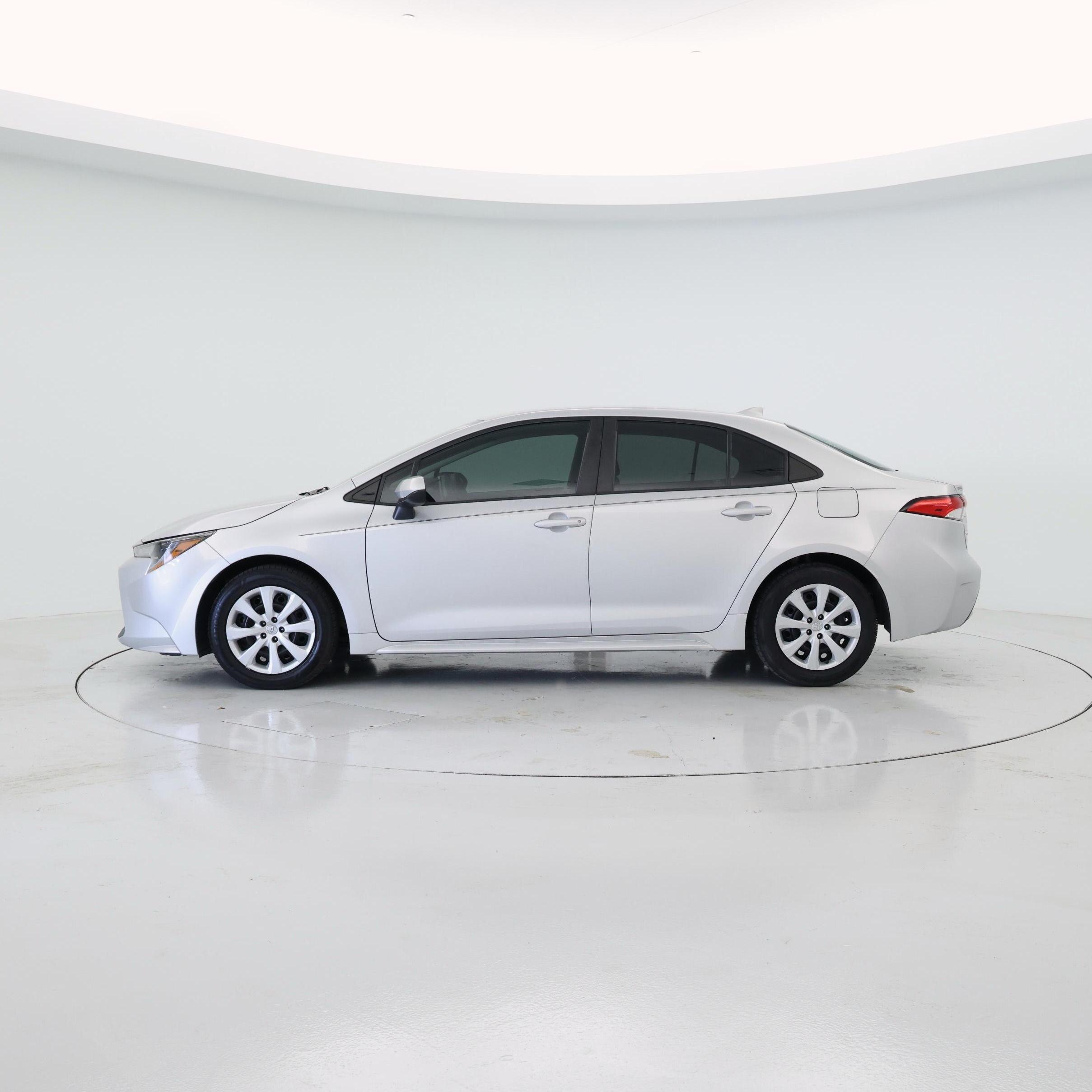 Thumbnail: 2021 Toyota Corolla - 3