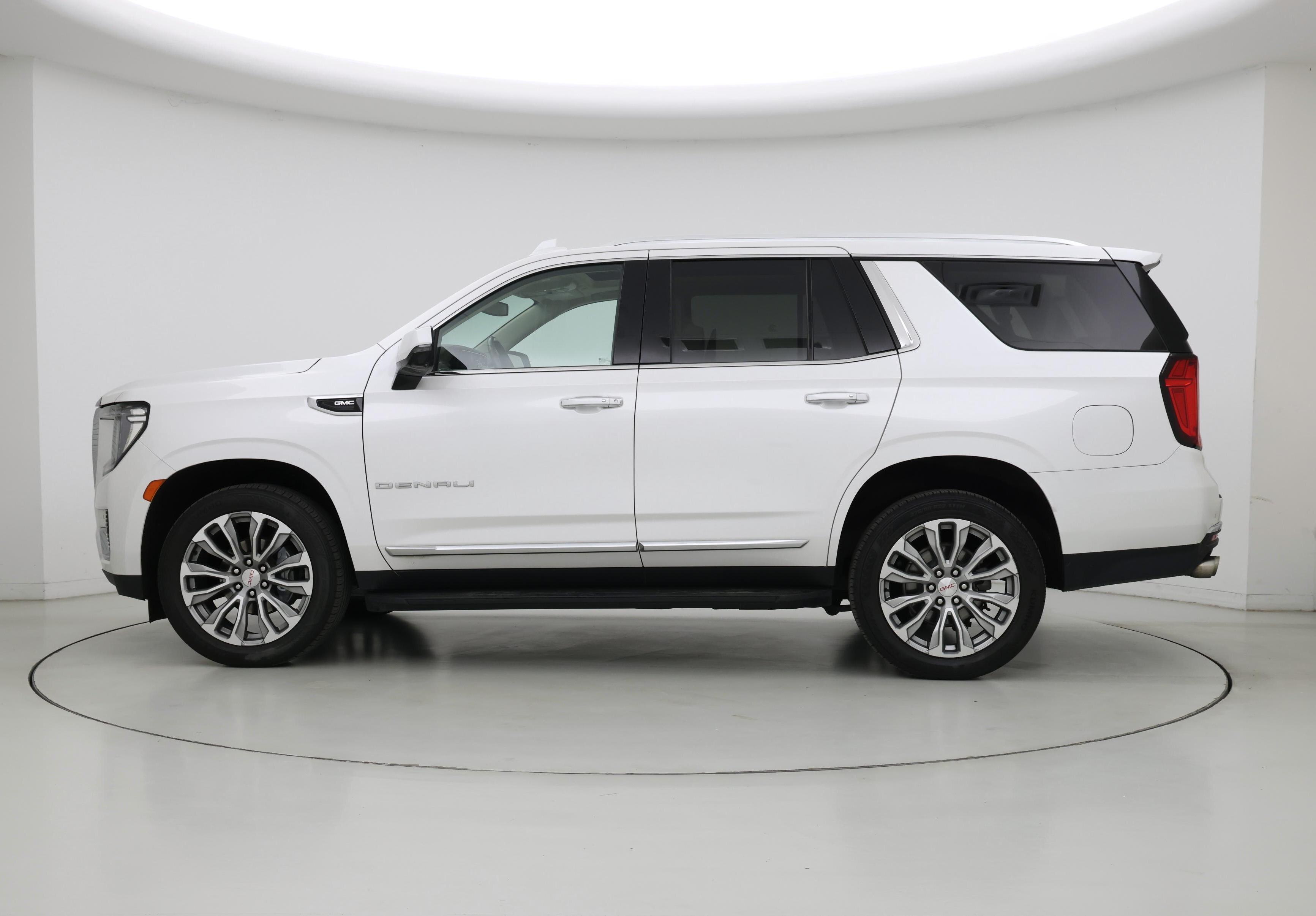 Thumbnail: 2021 GMC Yukon - 3