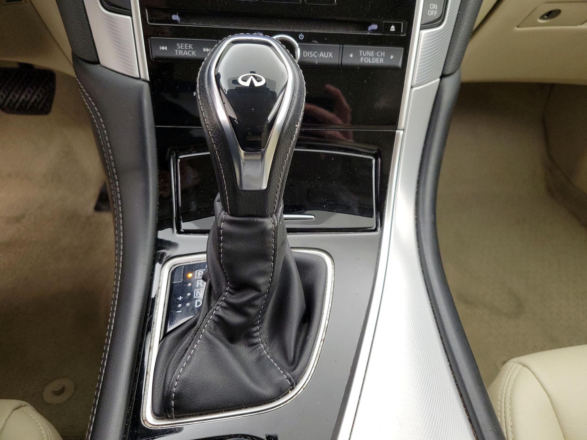 Thumbnail: 2020 INFINITI Q50 - 17