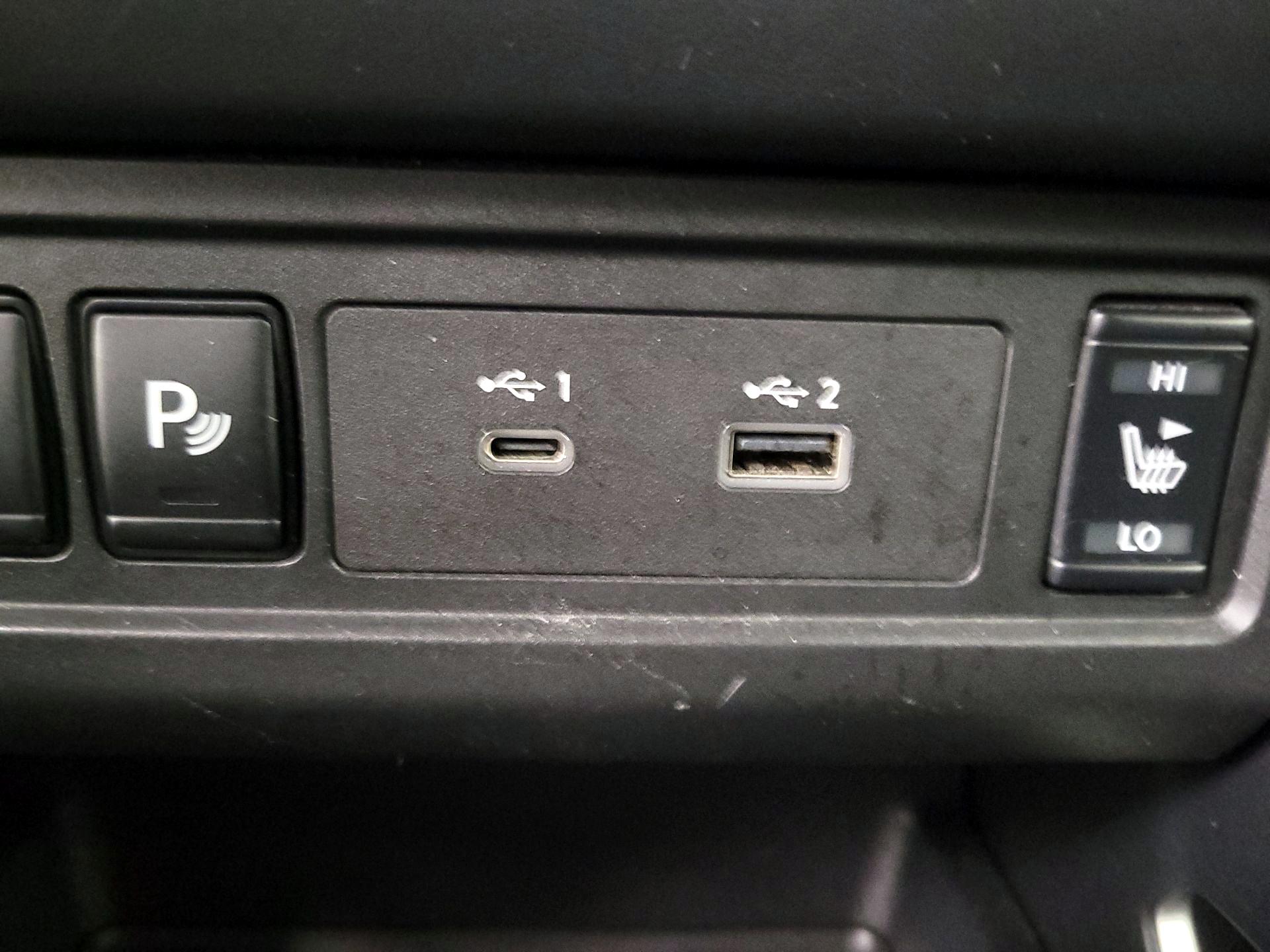 Thumbnail: 2022 Nissan Frontier - 18