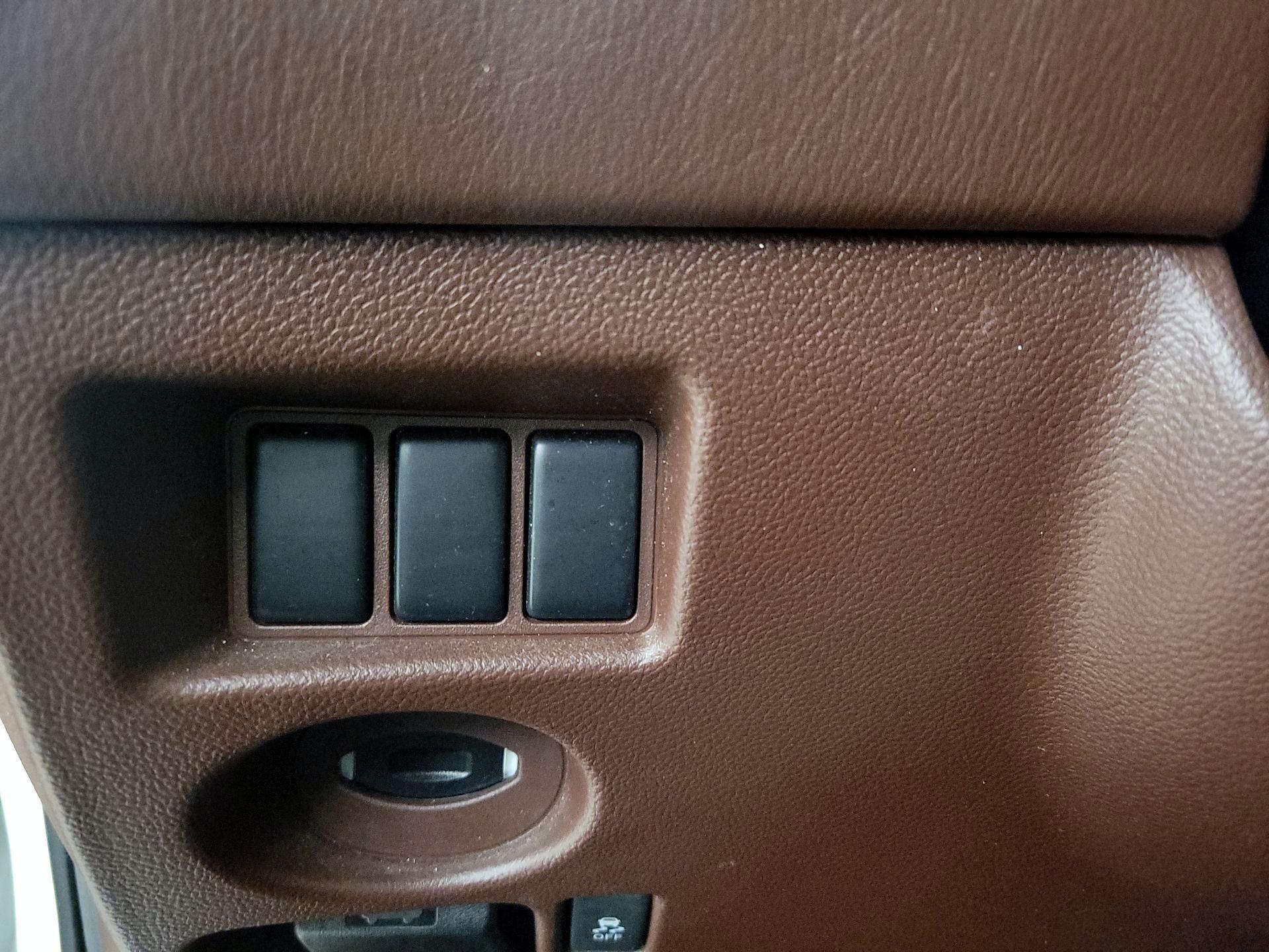 Thumbnail: 2017 INFINITI QX50 - 13