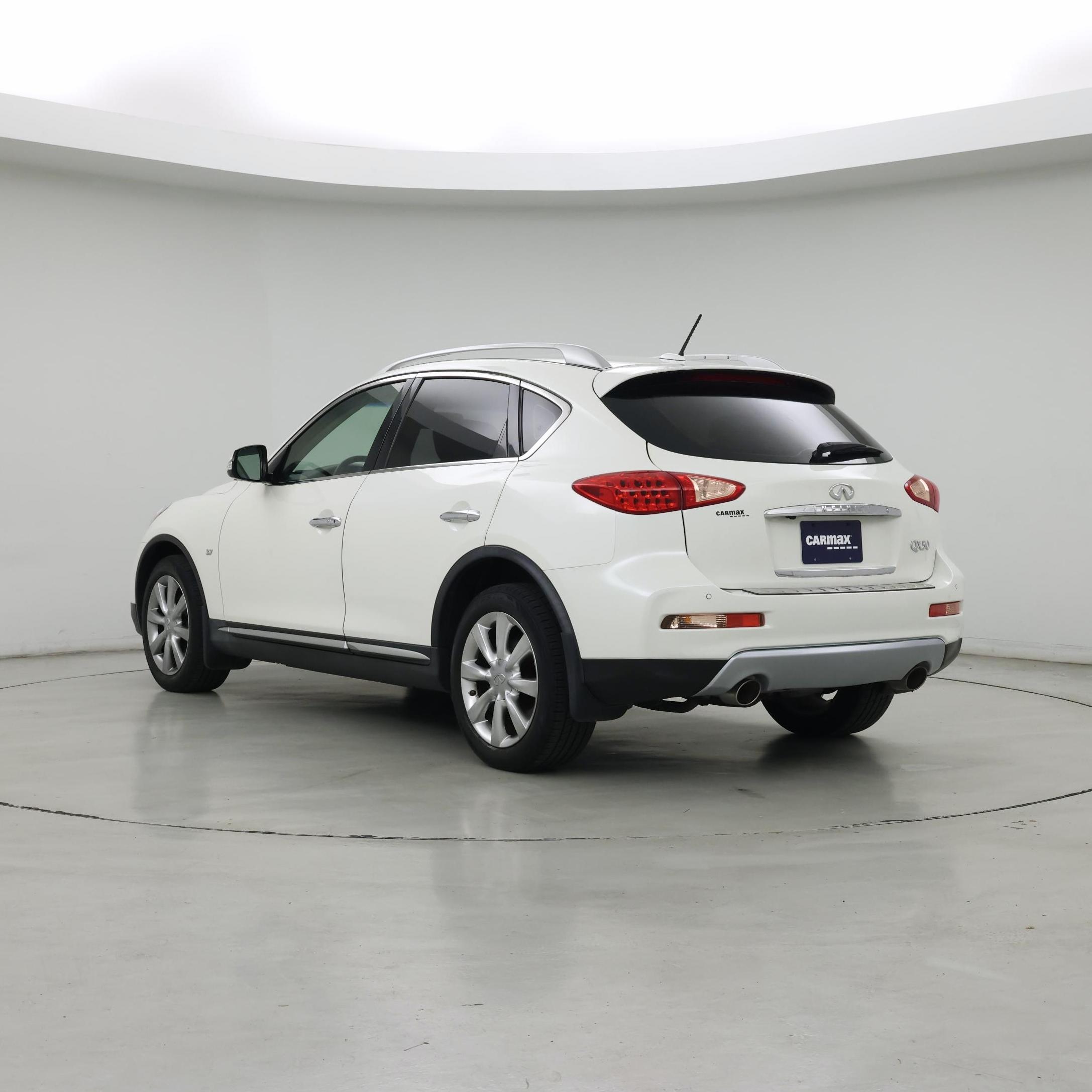 Thumbnail: 2017 INFINITI QX50 - 2