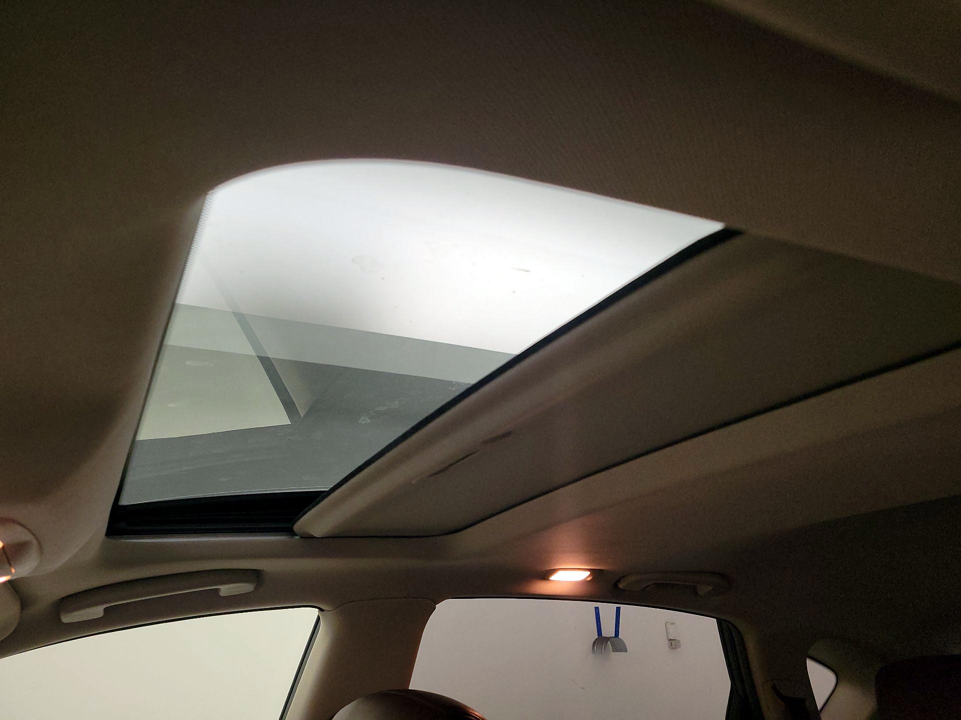 Thumbnail: 2017 INFINITI QX50 - 20