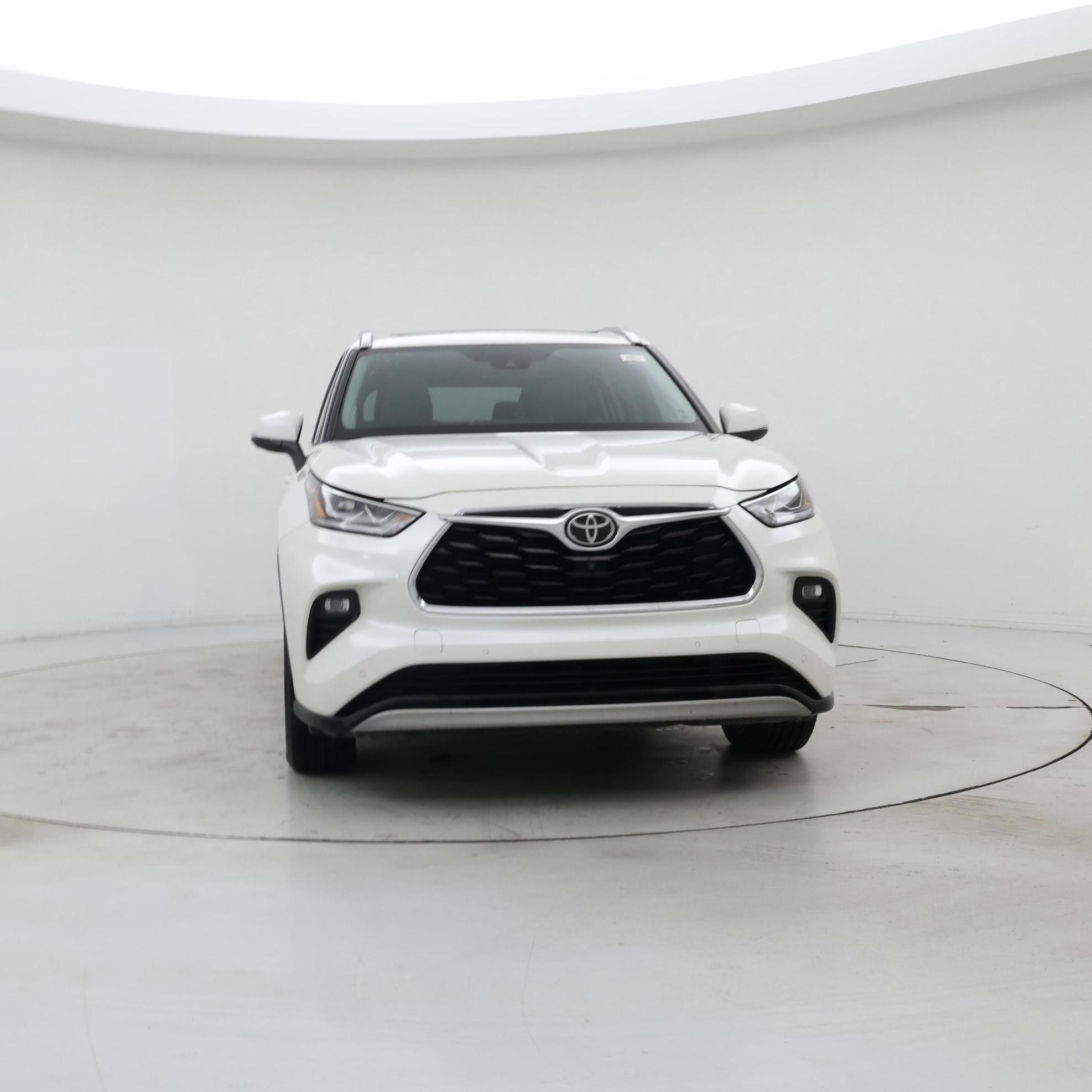 Thumbnail: 2021 Toyota Highlander - 5