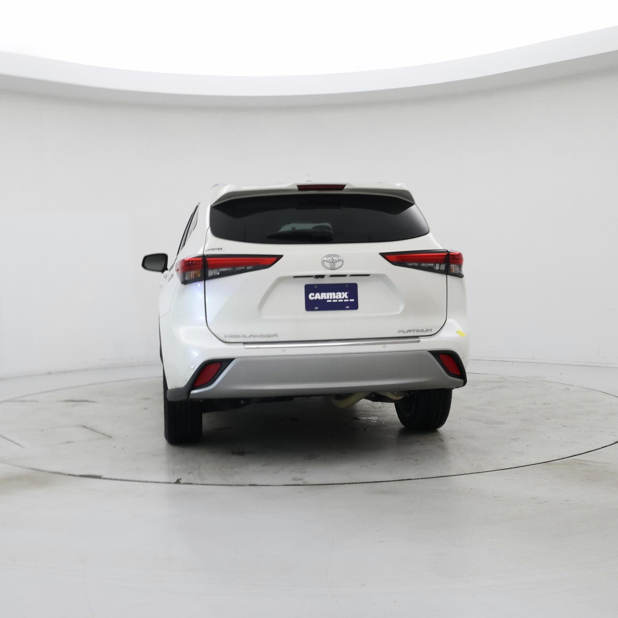 Thumbnail: 2021 Toyota Highlander - 6