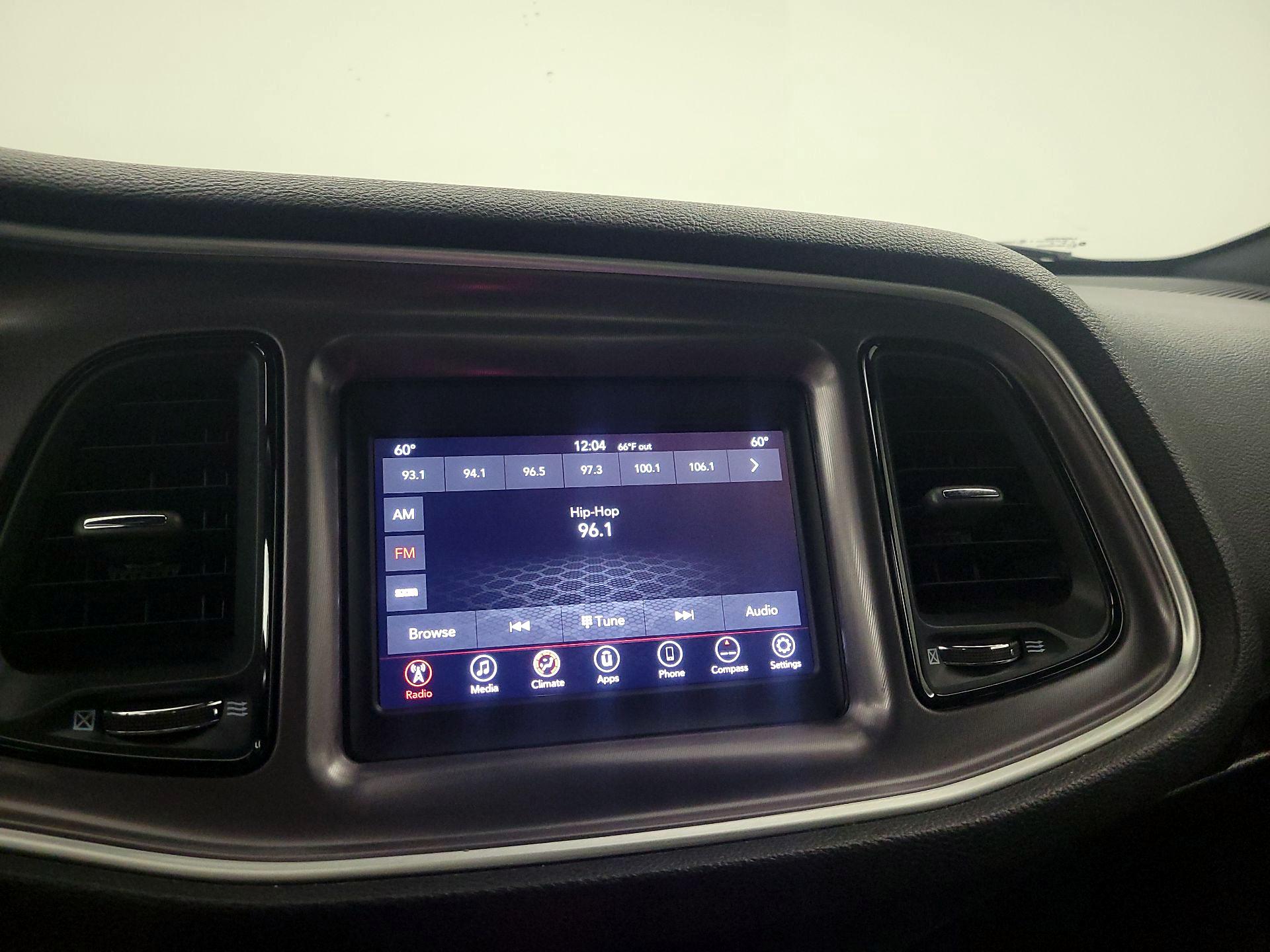 Thumbnail: 2019 Dodge Challenger - 15