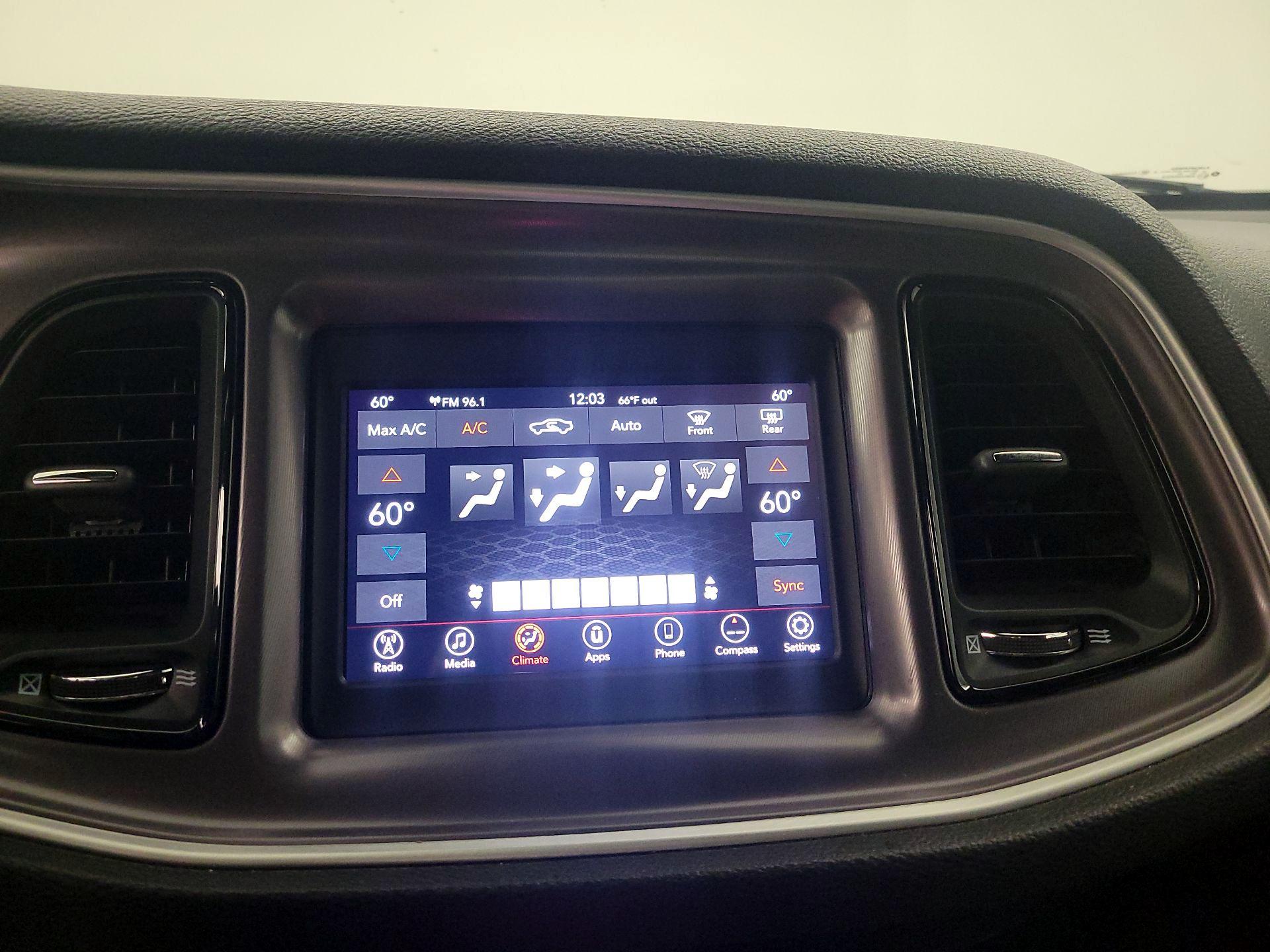 Thumbnail: 2019 Dodge Challenger - 16