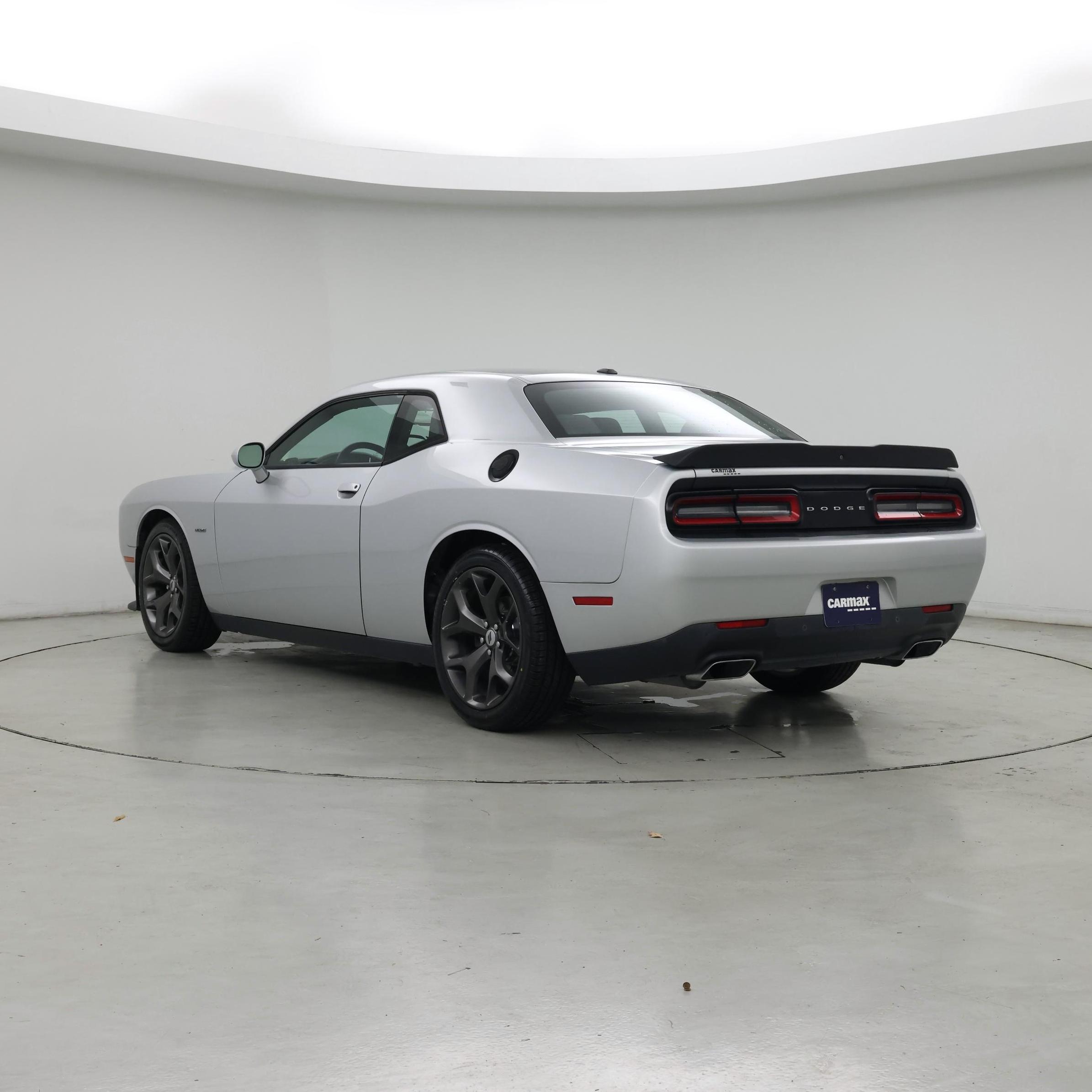 Thumbnail: 2019 Dodge Challenger - 2