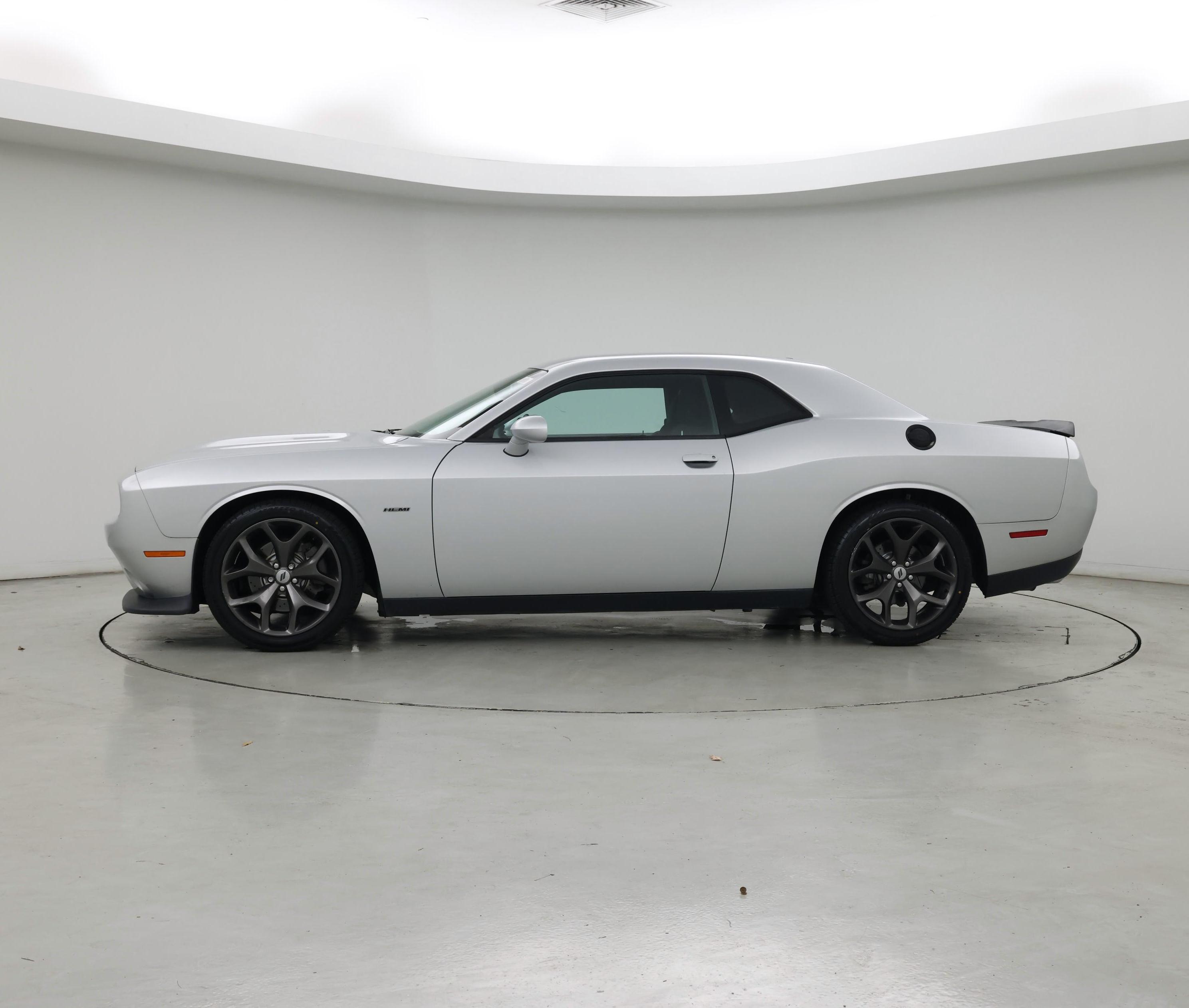 Thumbnail: 2019 Dodge Challenger - 3