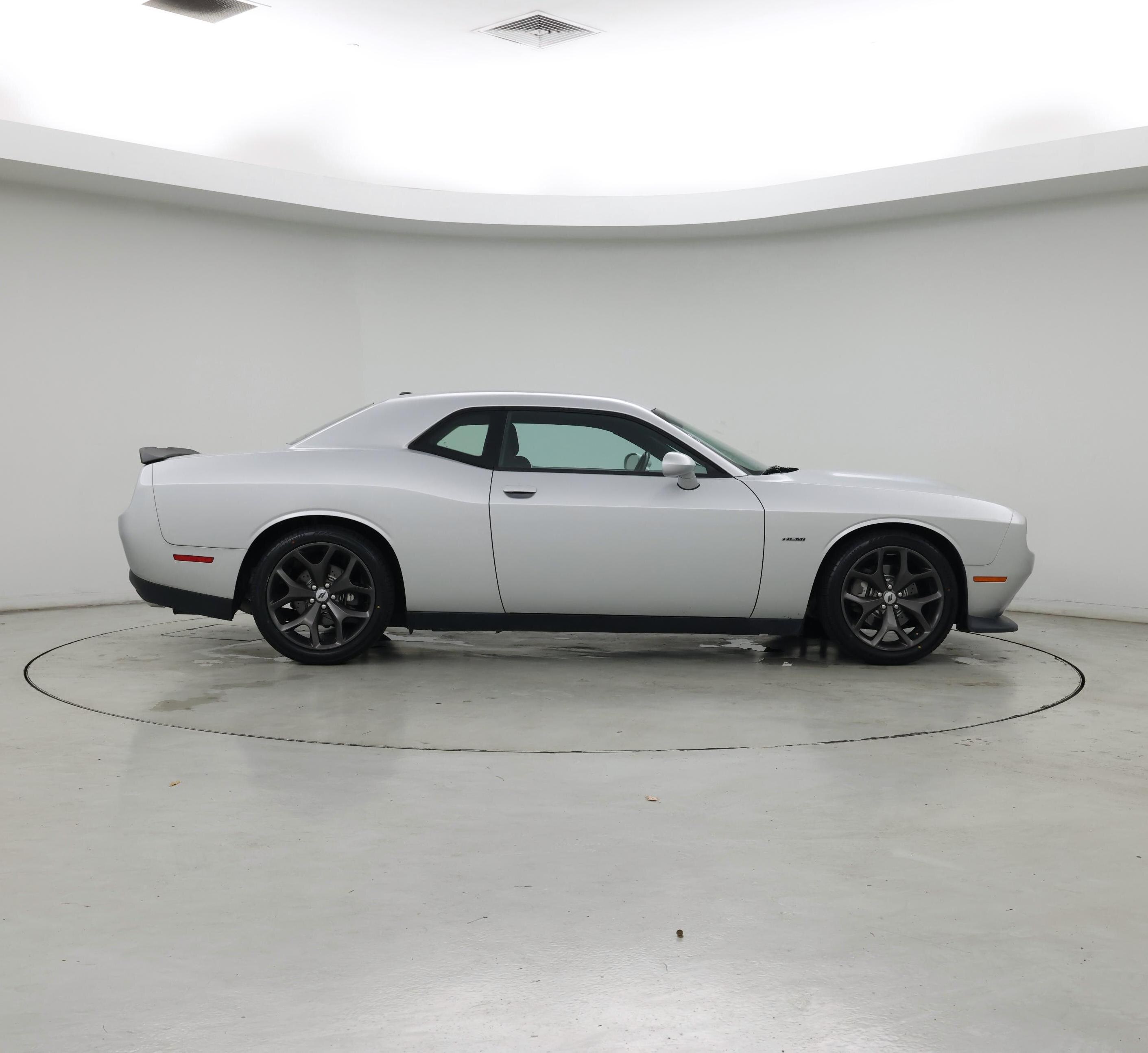 Thumbnail: 2019 Dodge Challenger - 7
