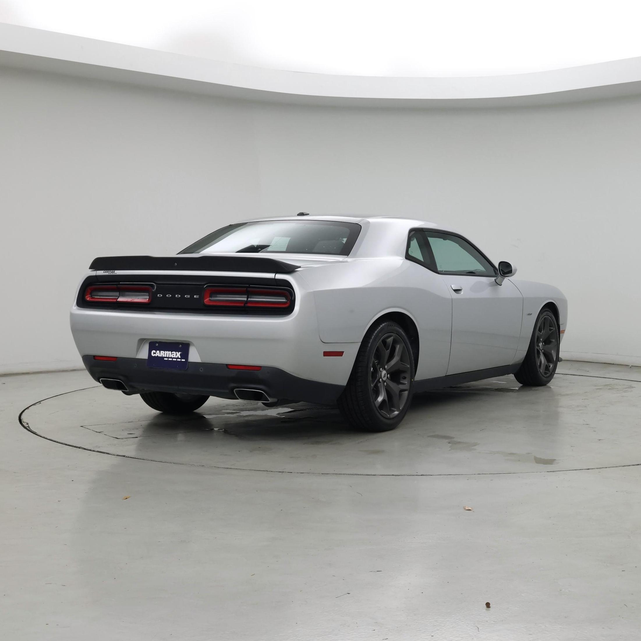 Thumbnail: 2019 Dodge Challenger - 8
