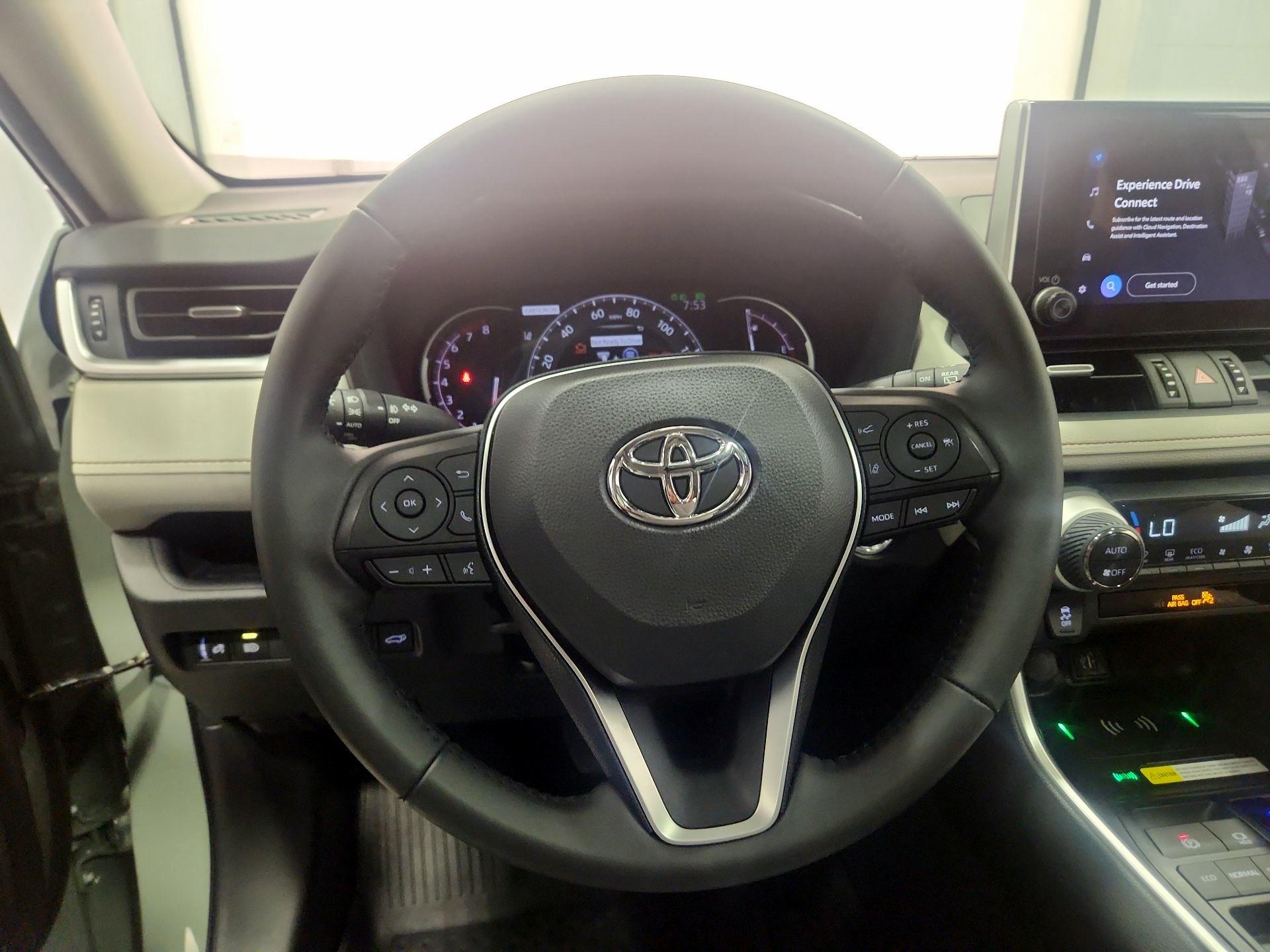 Thumbnail: 2023 Toyota RAV4 - 10