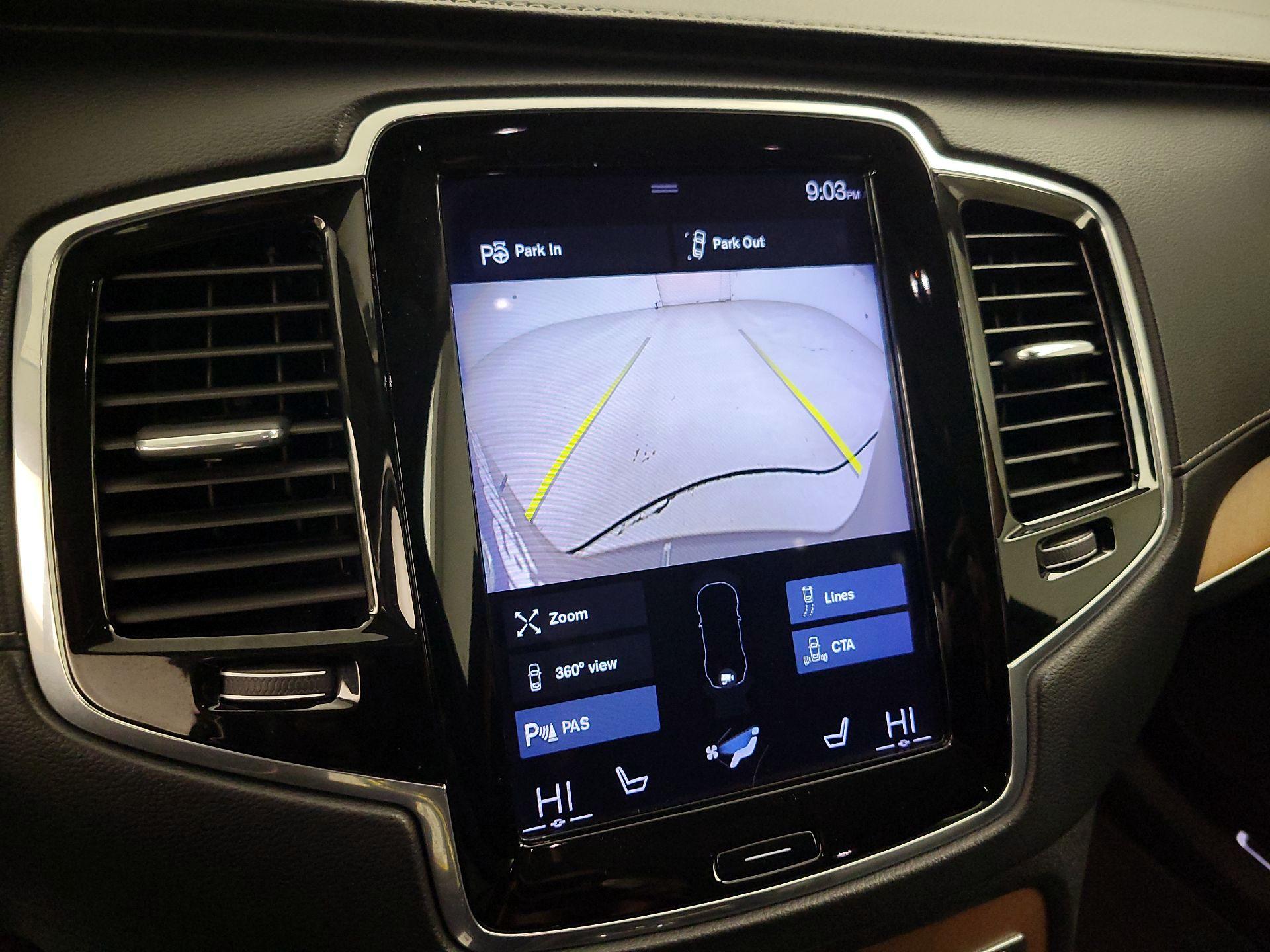 Thumbnail: 2019 Volvo XC90 - 14