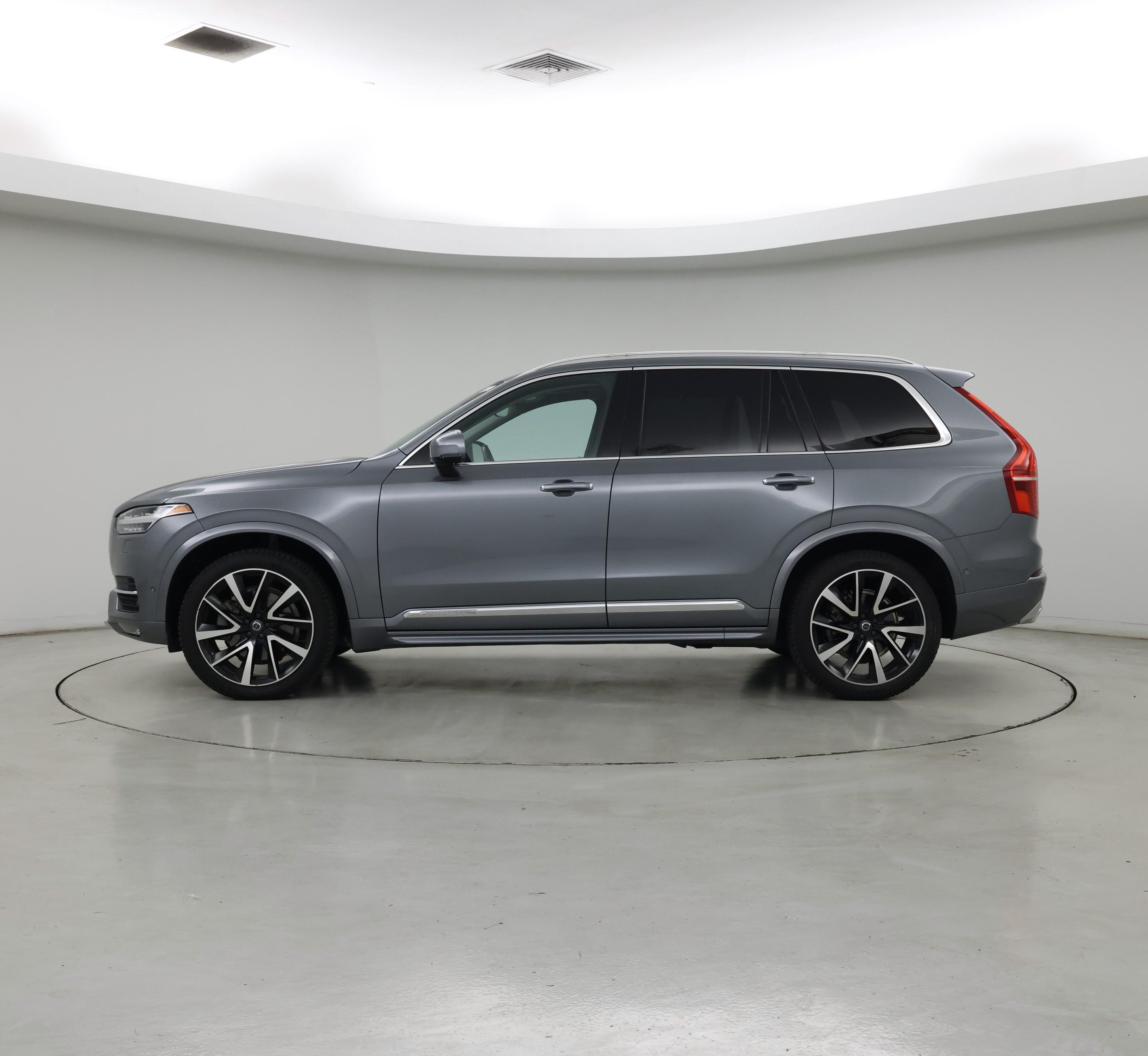 Thumbnail: 2019 Volvo XC90 - 3