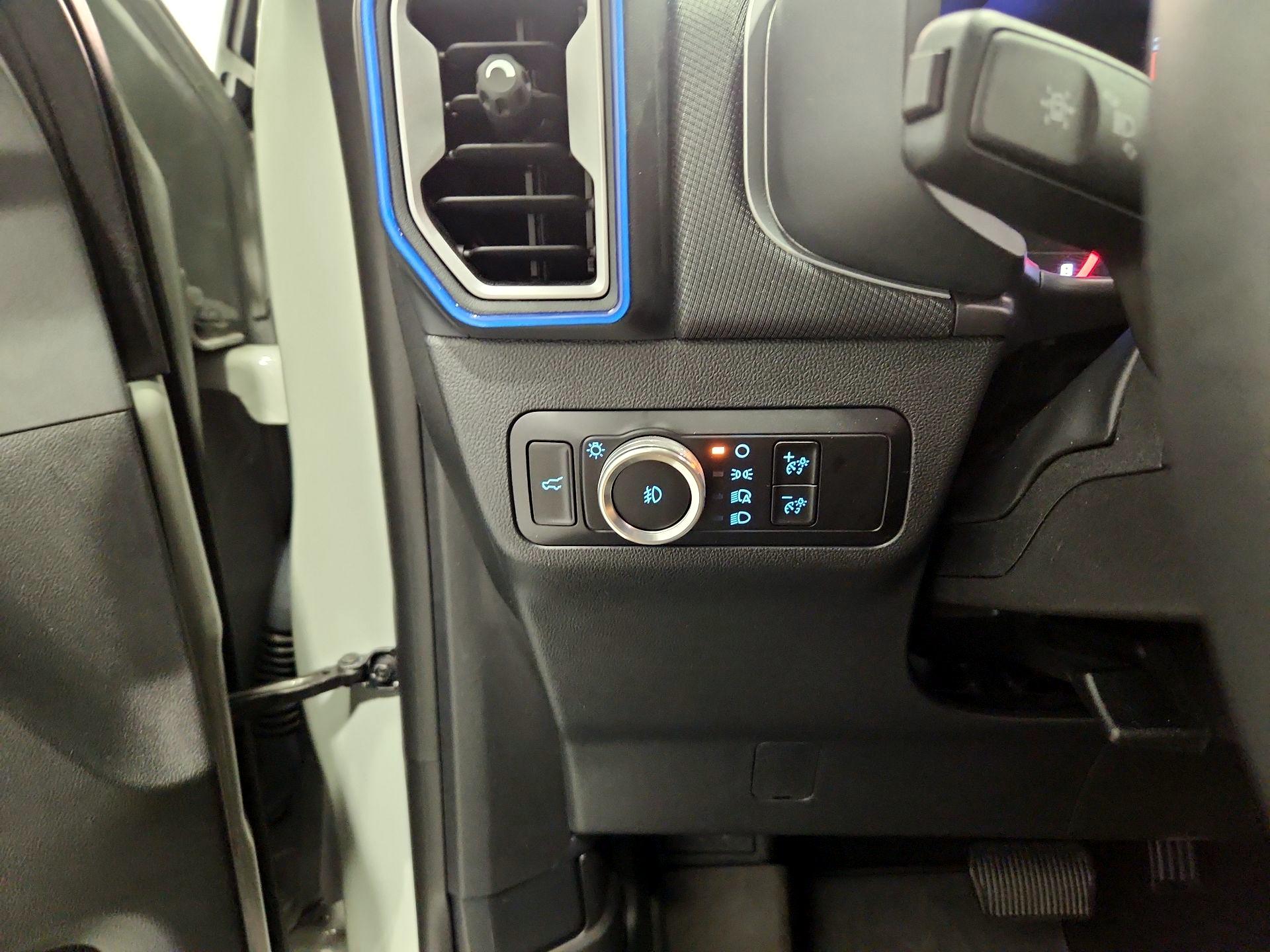 Thumbnail: 2023 Ford Bronco Sport - 13