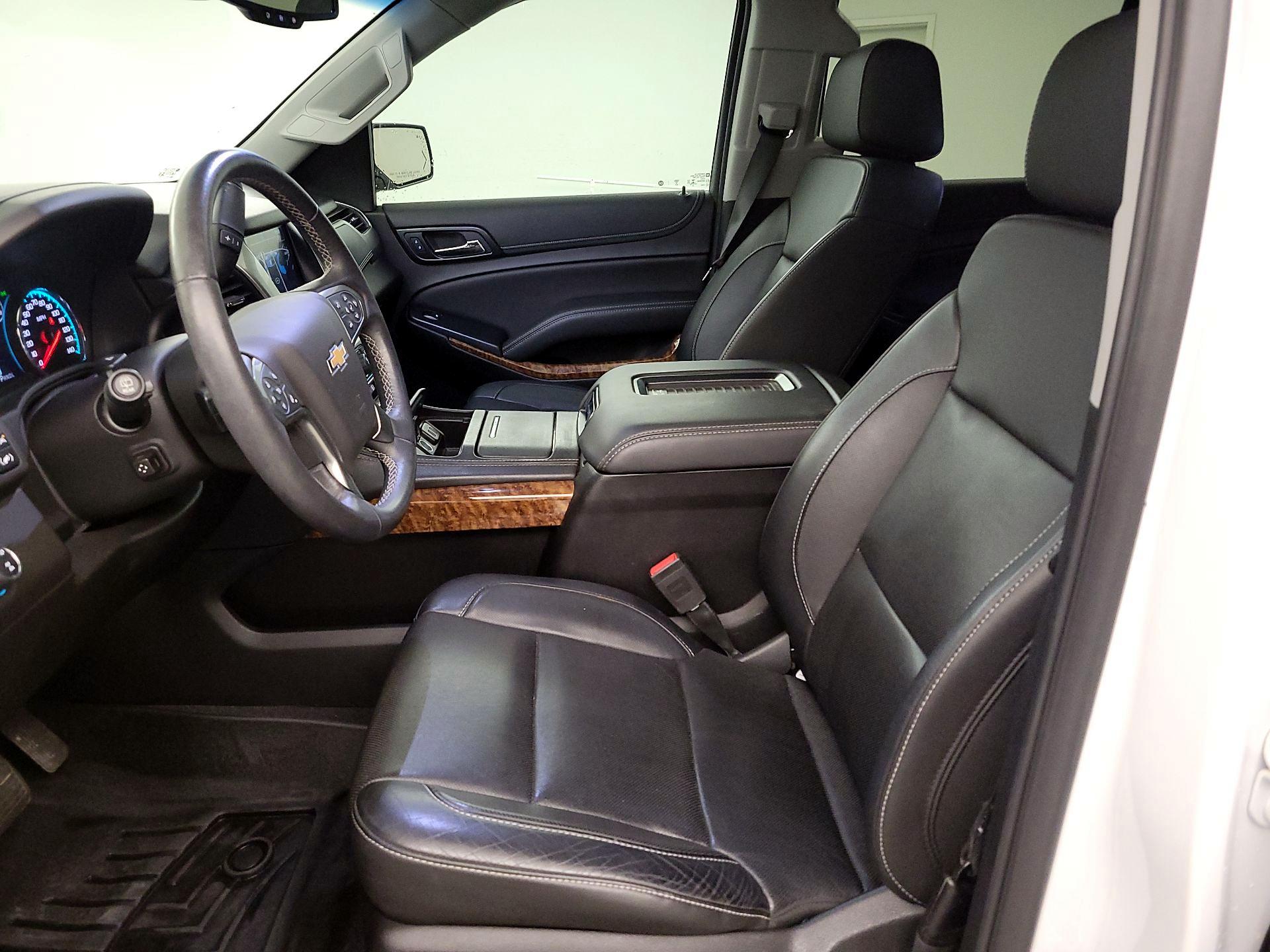 Thumbnail: 2019 Chevrolet Tahoe - 11