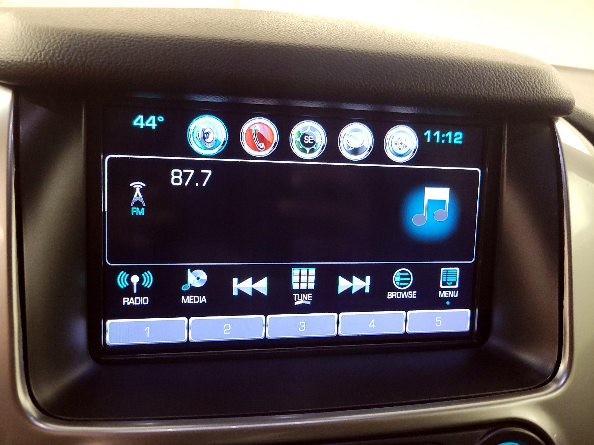 Thumbnail: 2019 Chevrolet Tahoe - 16