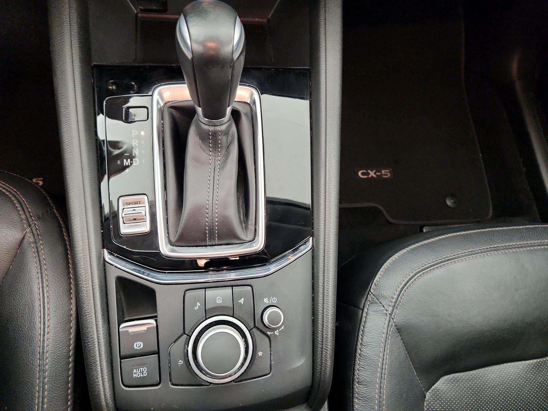 Thumbnail: 2022 Mazda CX-5 - 18