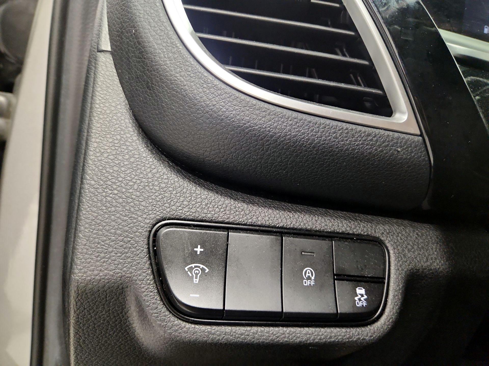 Thumbnail: 2024 Kia Seltos - 13