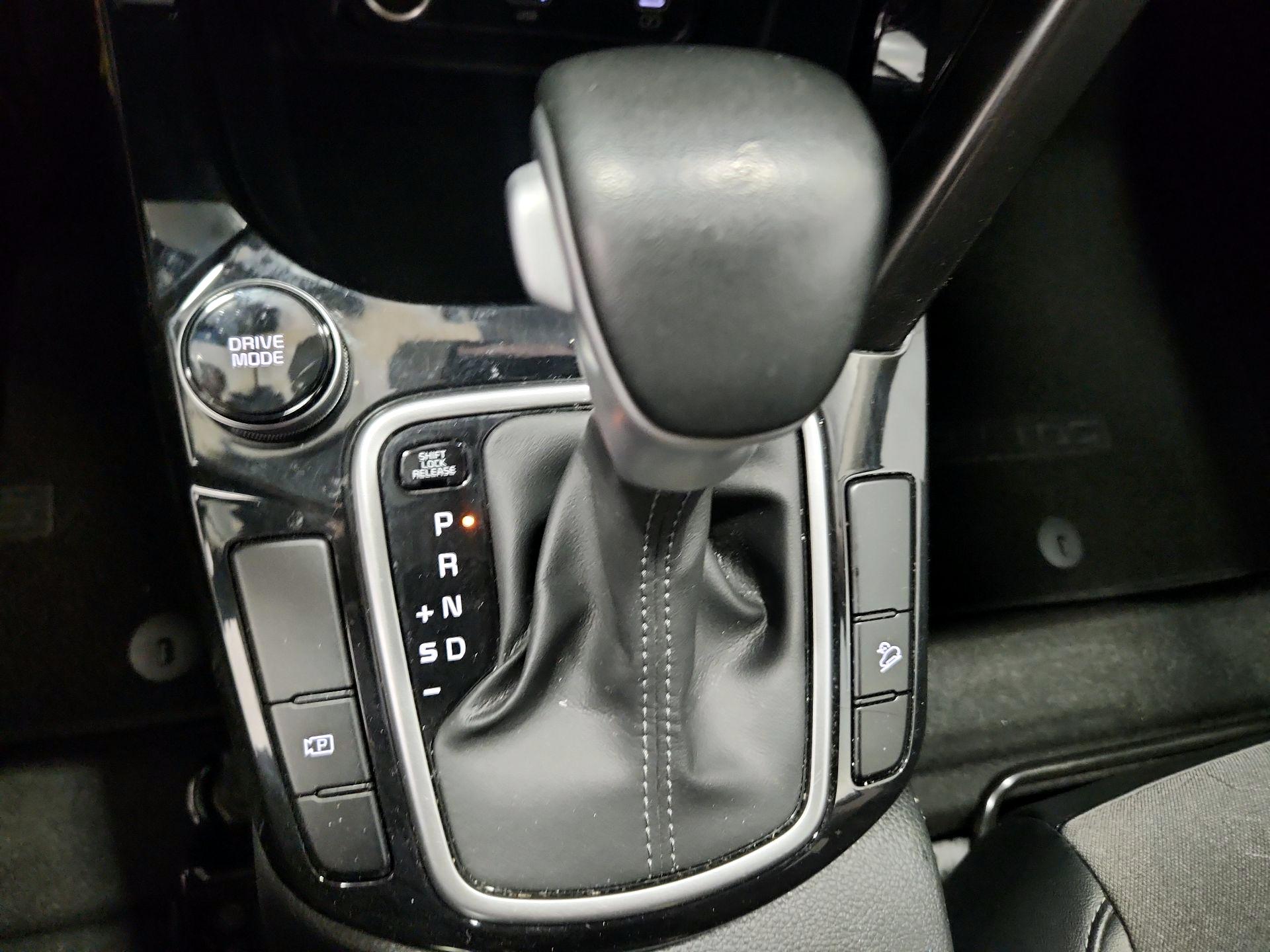 Thumbnail: 2024 Kia Seltos - 17