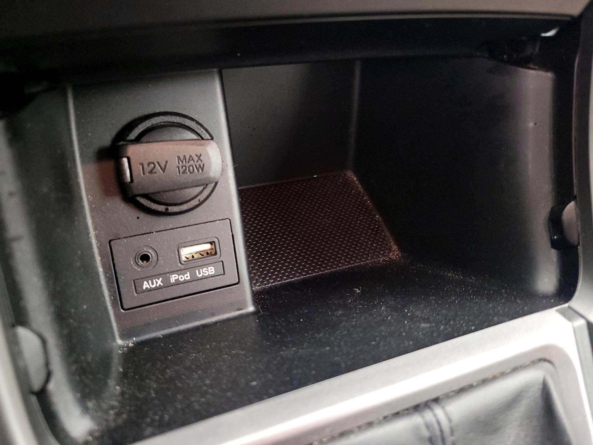 Thumbnail: 2016 Hyundai Elantra - 18