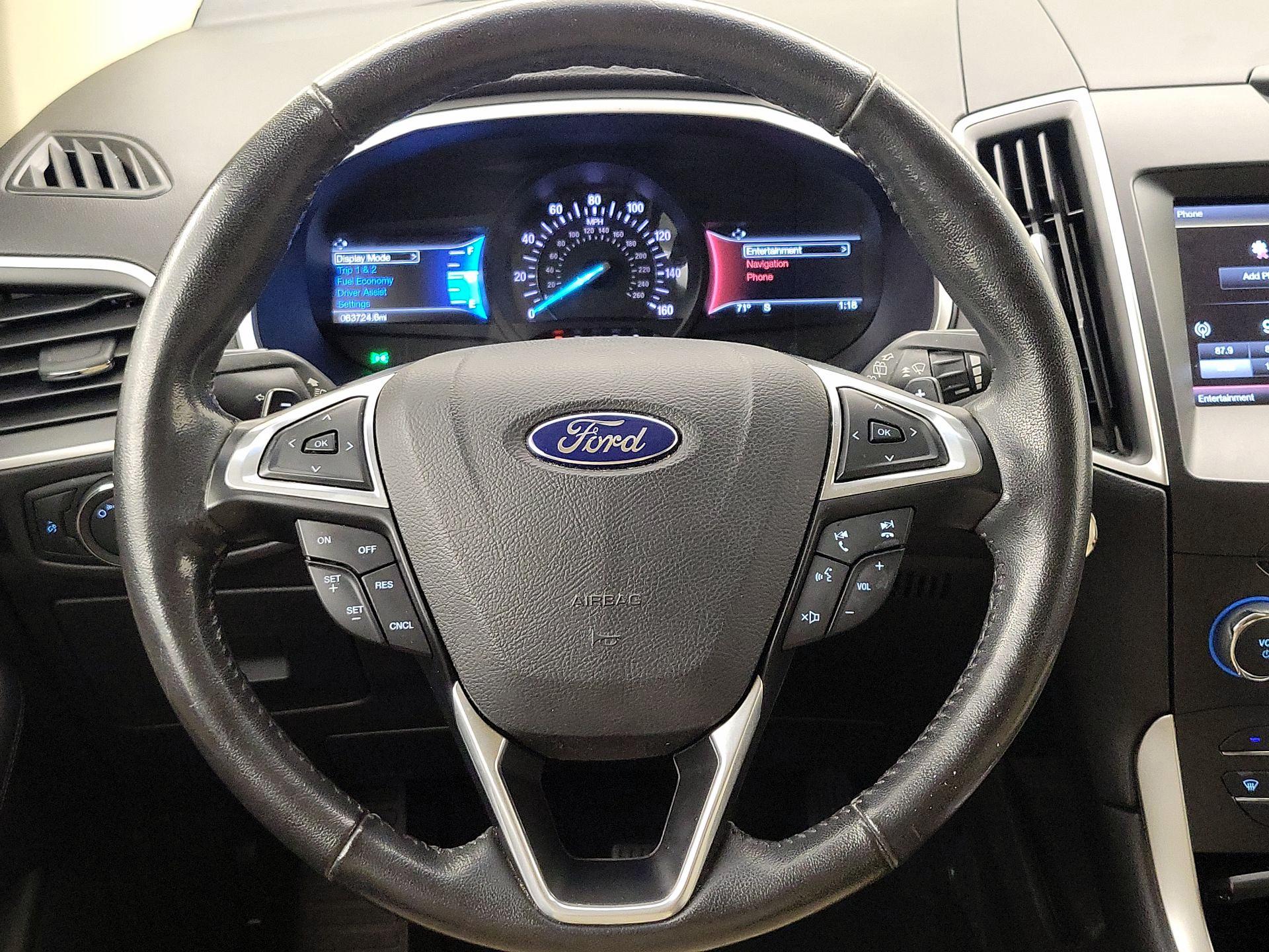 Thumbnail: 2015 Ford Edge - 10