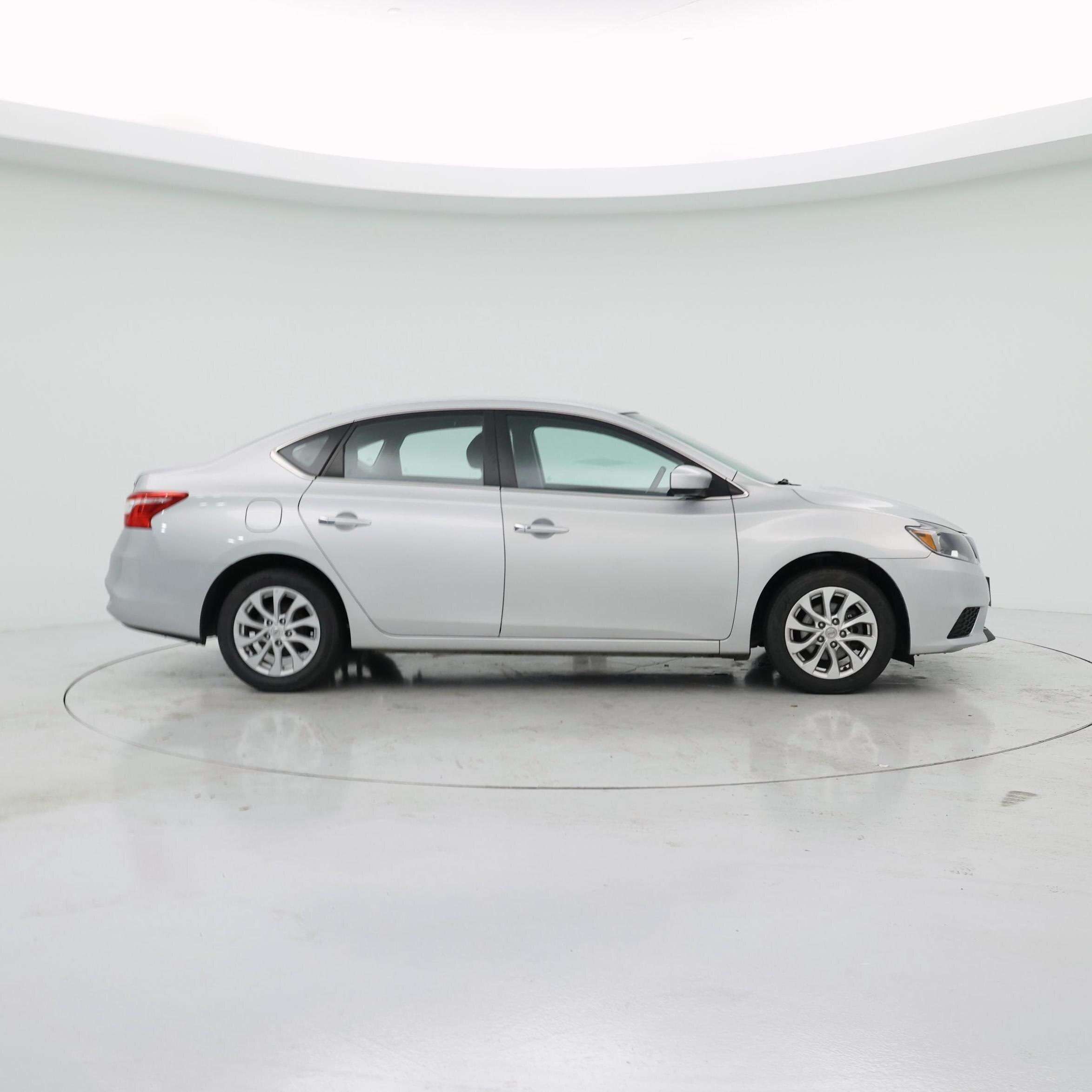 Thumbnail: 2019 Nissan Sentra - 7