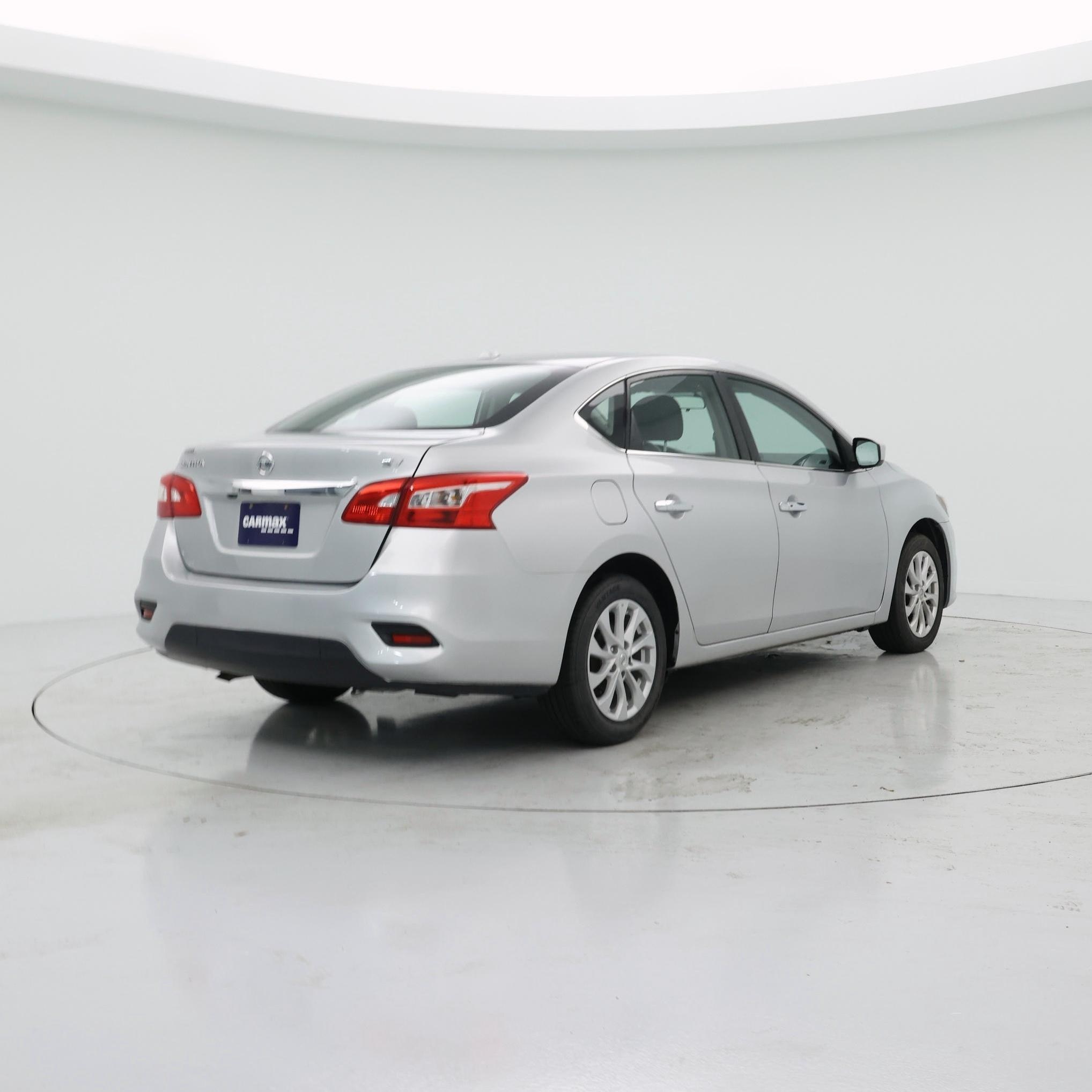 Thumbnail: 2019 Nissan Sentra - 8