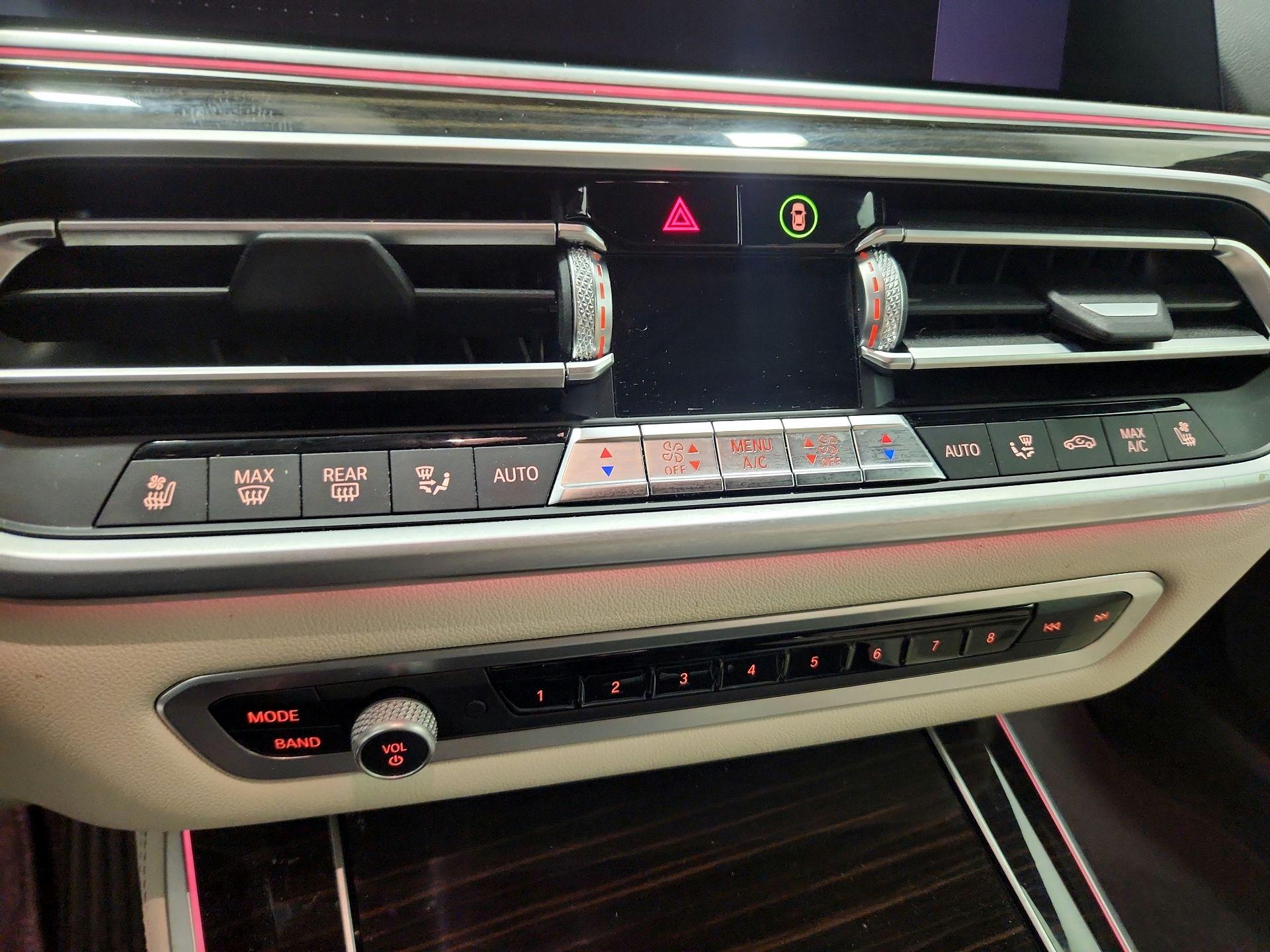 Thumbnail: 2021 BMW X5 - 17