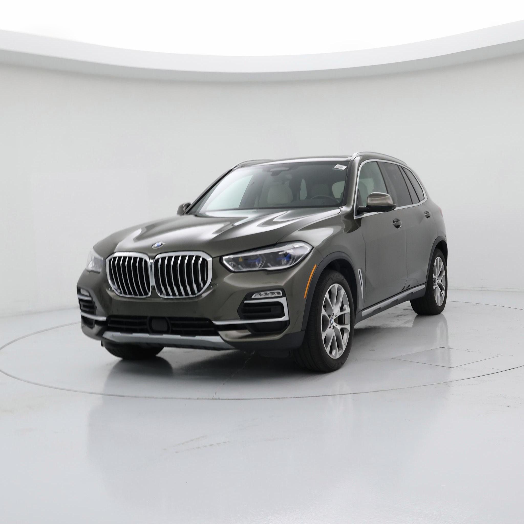 Thumbnail: 2021 BMW X5 - 4