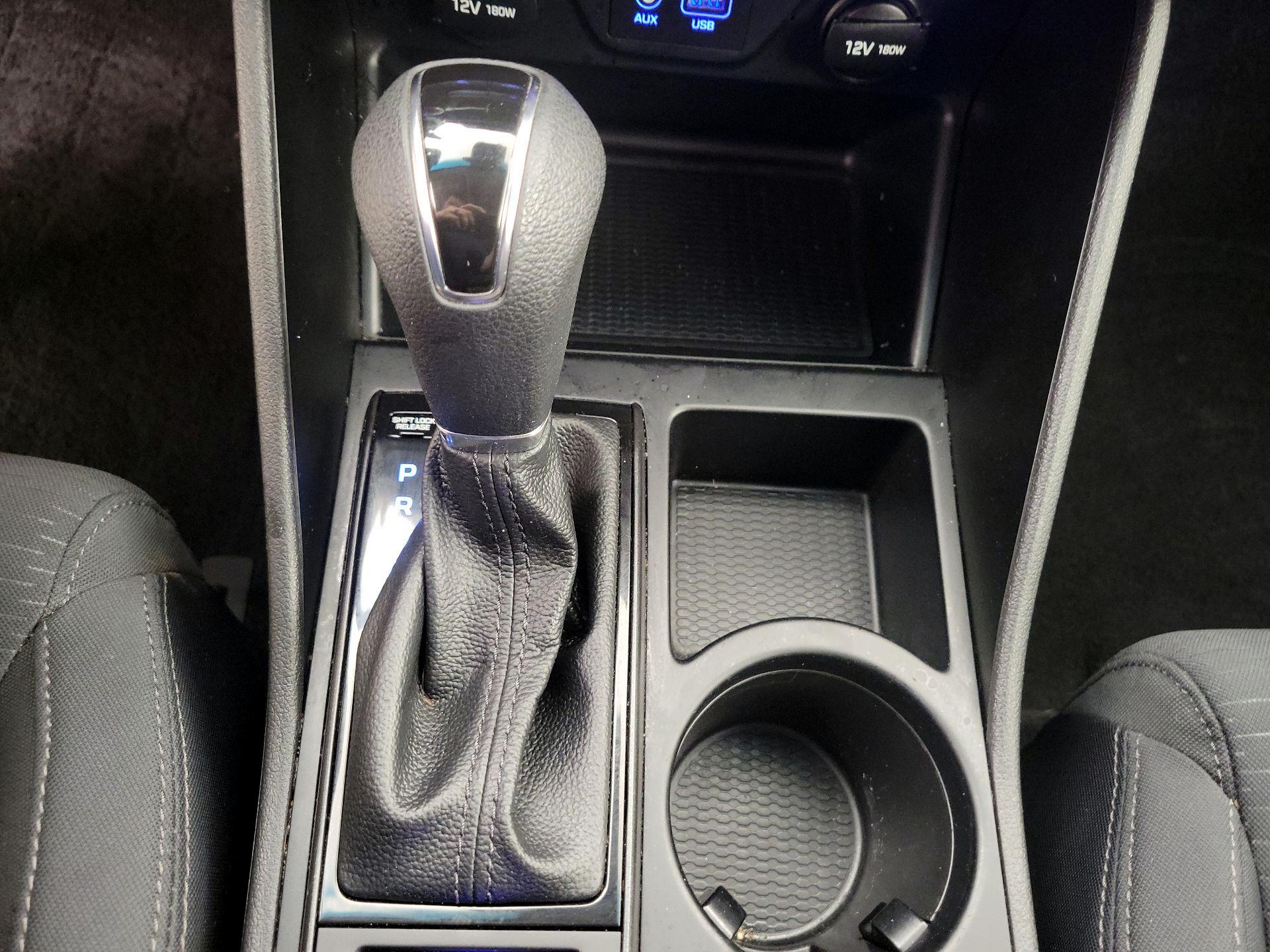 Thumbnail: 2019 Hyundai Tucson - 17