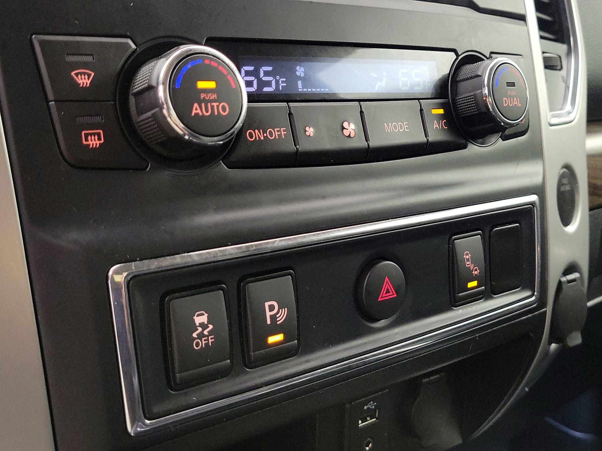 Thumbnail: 2017 Nissan Titan - 17