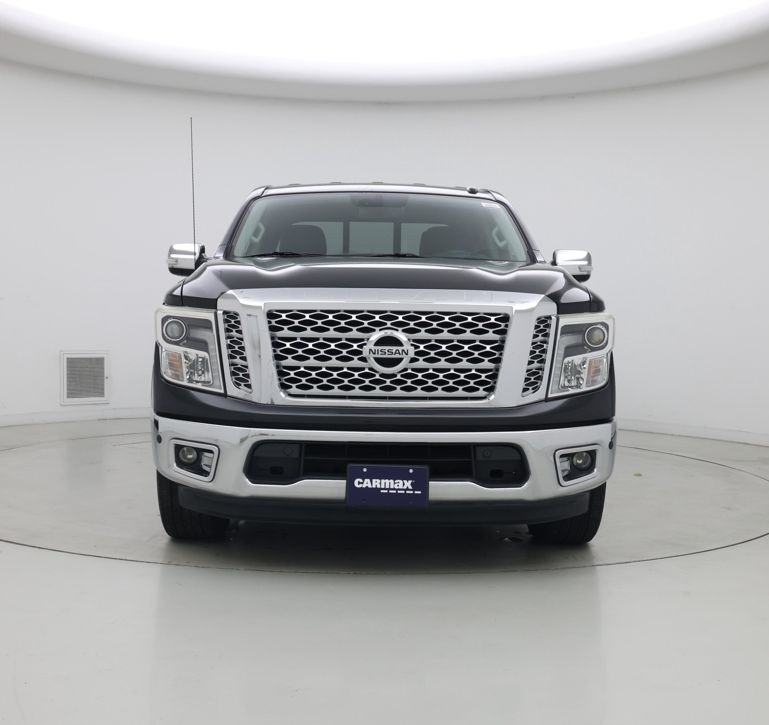 Thumbnail: 2017 Nissan Titan - 5