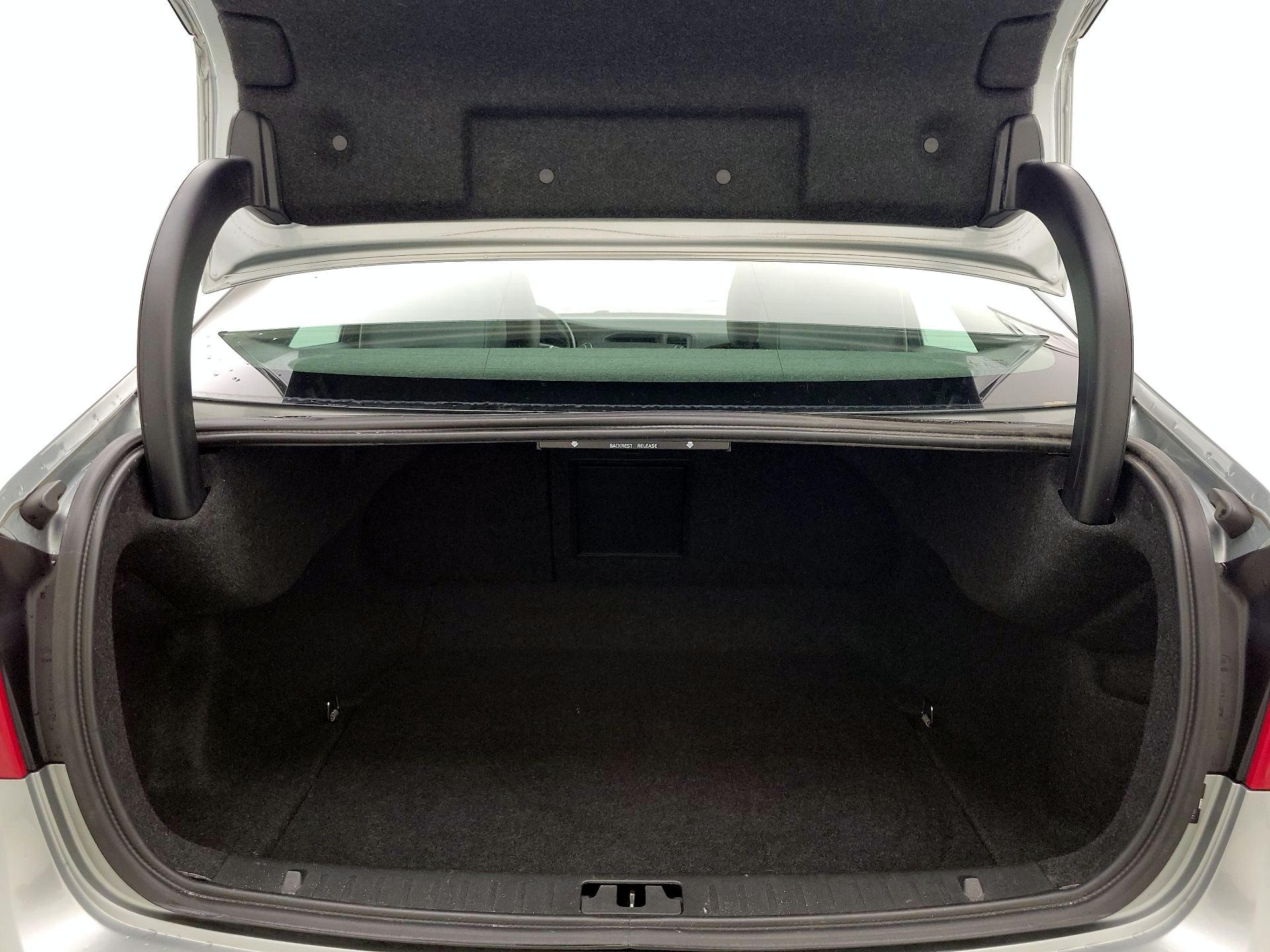 Thumbnail: 2017 Volvo S60 - 20